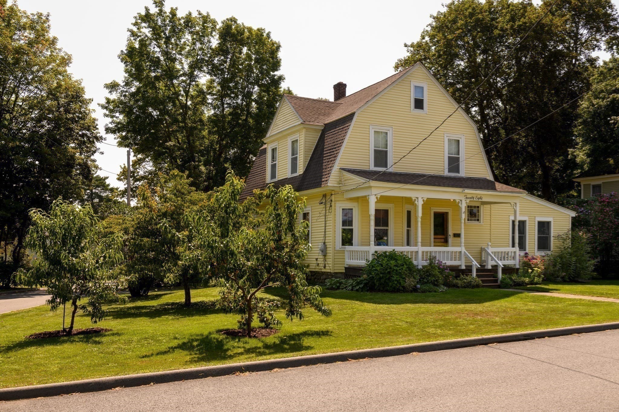 Single Family Residence at 28 Holt Road, Holden MA 01520, Holden, photo 35 of 42