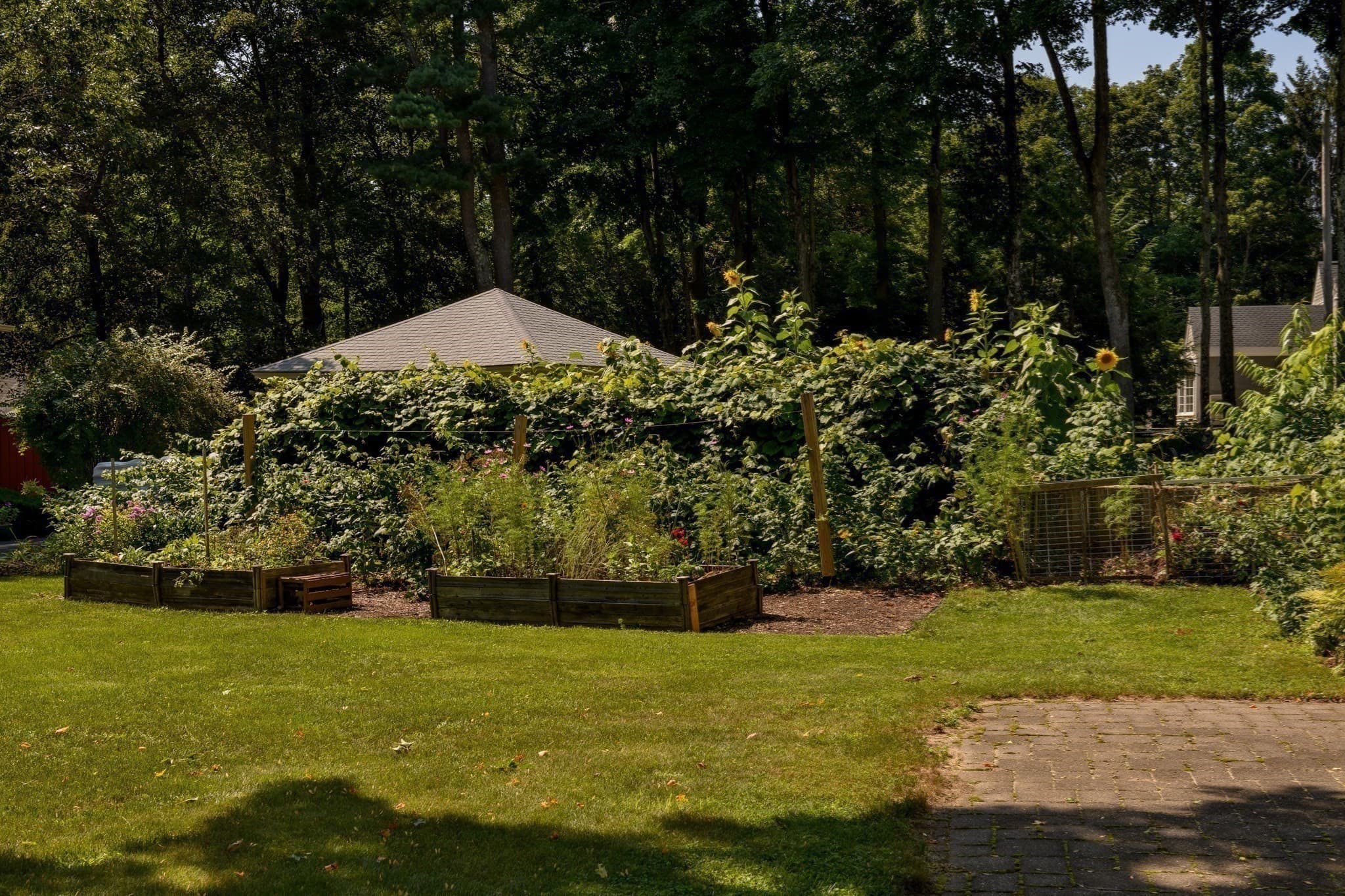 Single Family Residence at 28 Holt Road, Holden MA 01520, Holden, photo 39 of 42