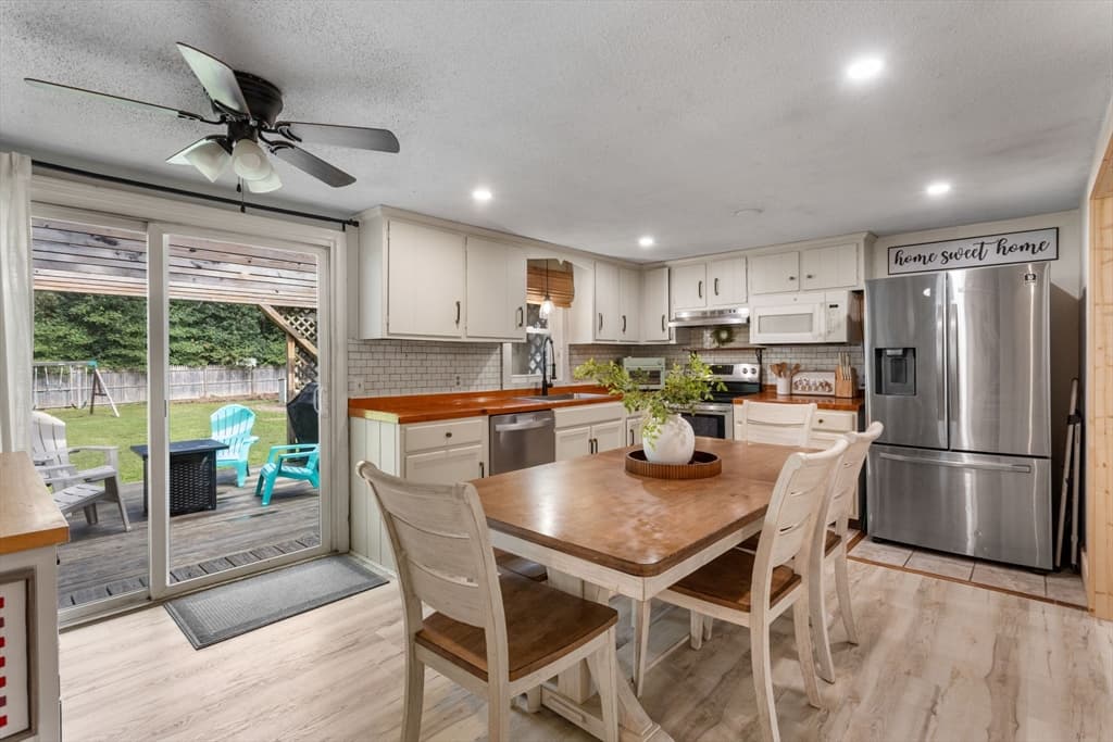 Single Family Residence at 3 Shagbark Rd, Sandwich MA 02644, Sandwich, photo 15 of 36