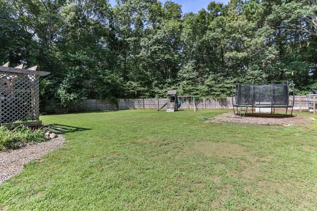 Single Family Residence at 3 Shagbark Rd, Sandwich MA 02644, Sandwich, photo 29 of 36
