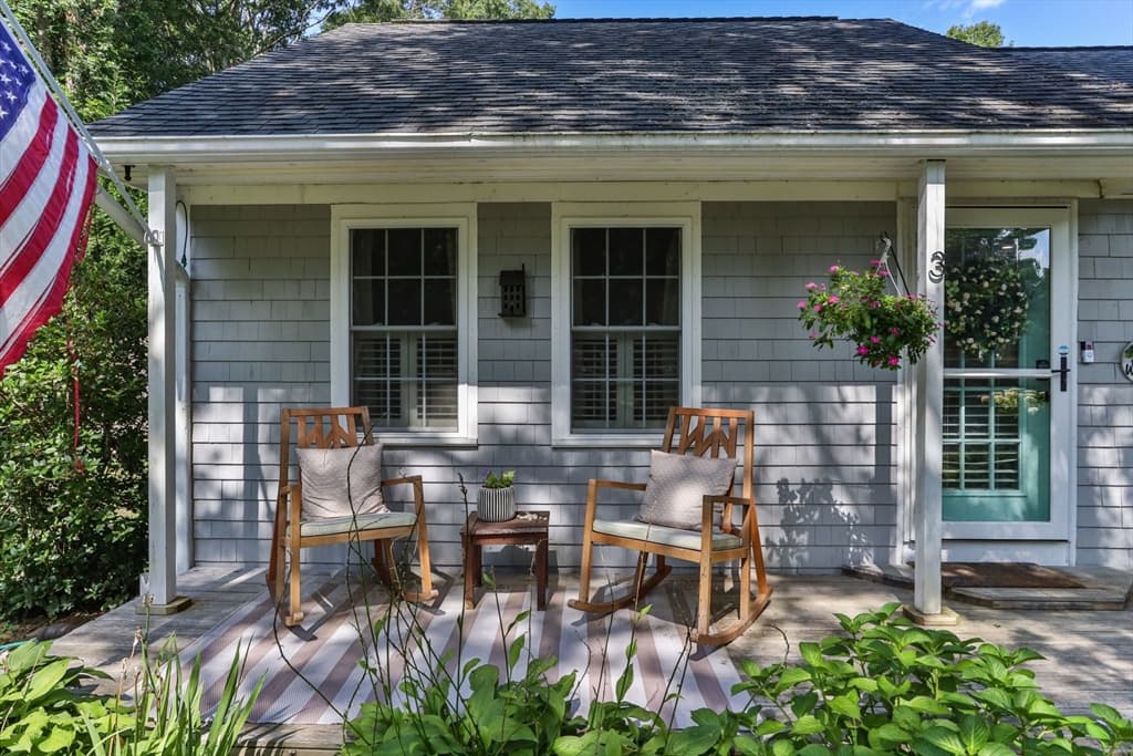 Single Family Residence at 3 Shagbark Rd, Sandwich MA 02644, Sandwich, photo 8 of 36