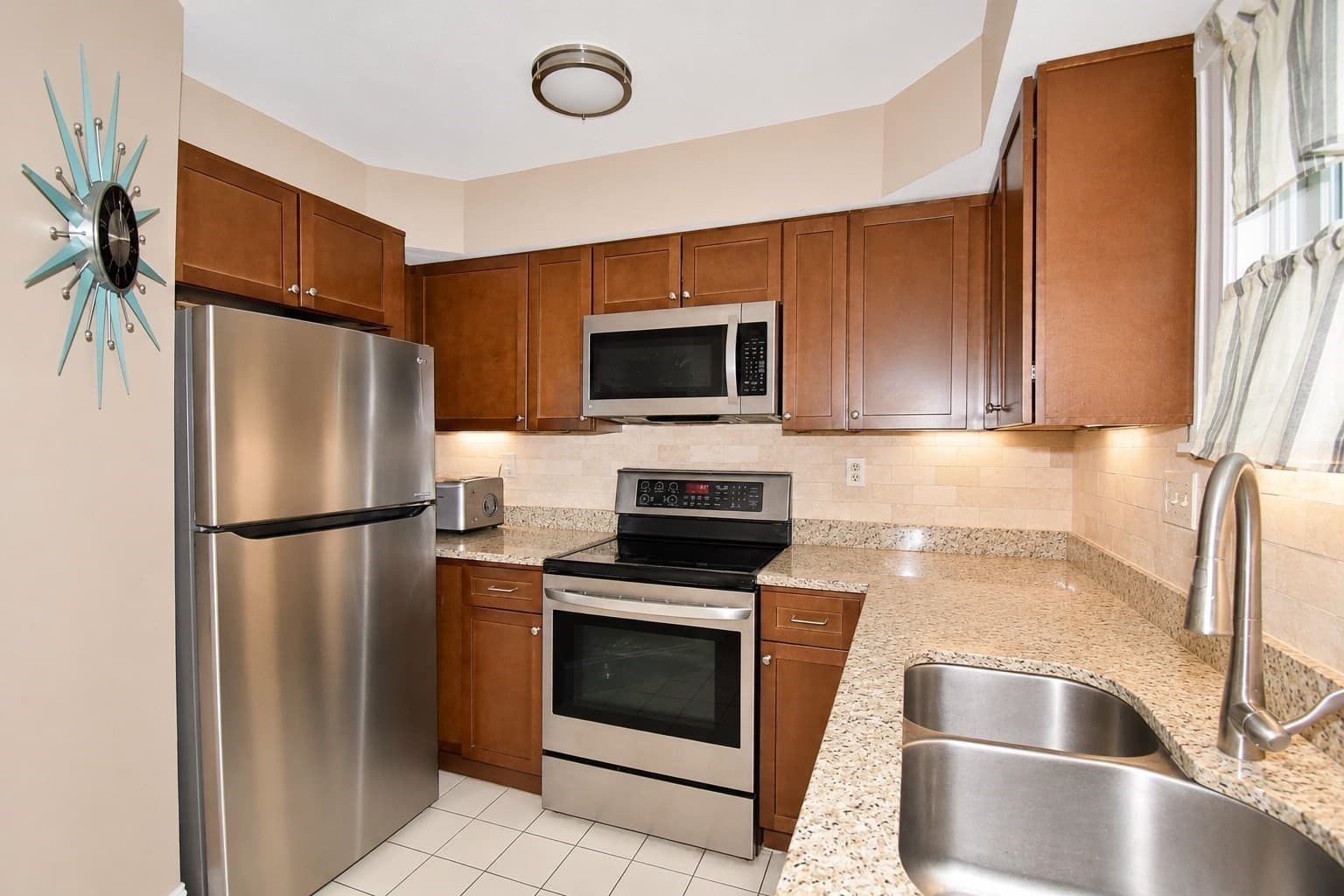 Condominium at 169 Main St # 16, West Springfield MA 01089, West Springfield, photo 15 of 40