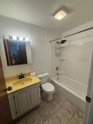 Condominium at 440 North Ave # 282, Haverhill MA 01830, Haverhill, photo 3 of 7