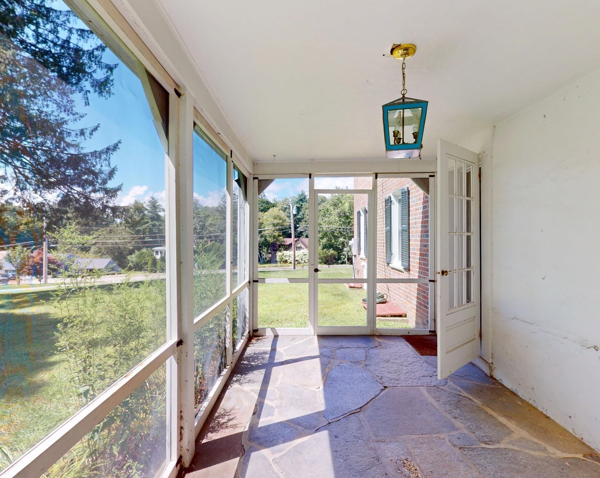 Single Family Residence at 661 Bernardston Rd, Greenfield MA 01301, Greenfield, photo 10 of 42