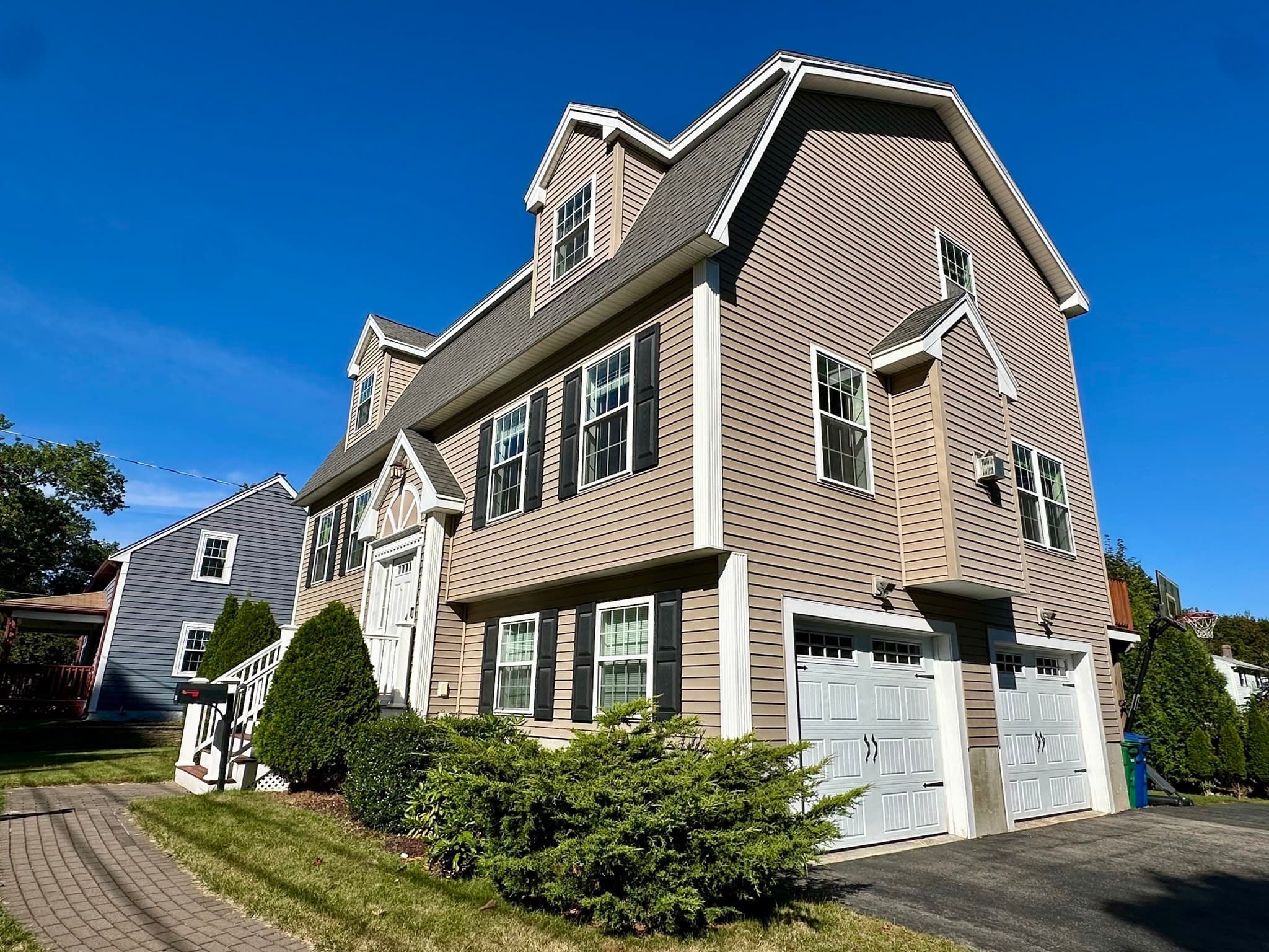 Single Family Residence at 33 Belmont St, Reading MA 01867, Reading, photo 2 of 26