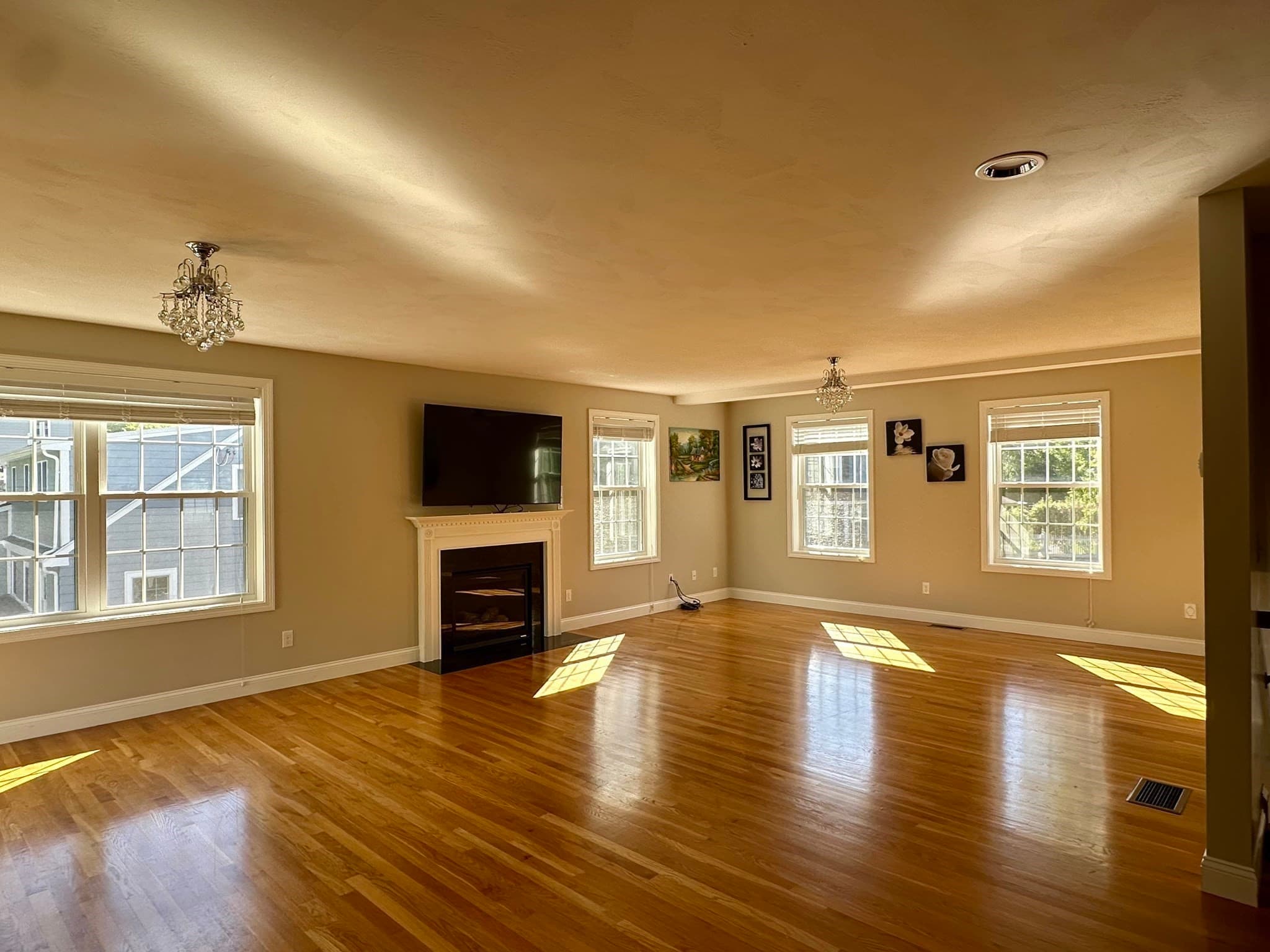 Single Family Residence at 33 Belmont St, Reading MA 01867, Reading, photo 7 of 26