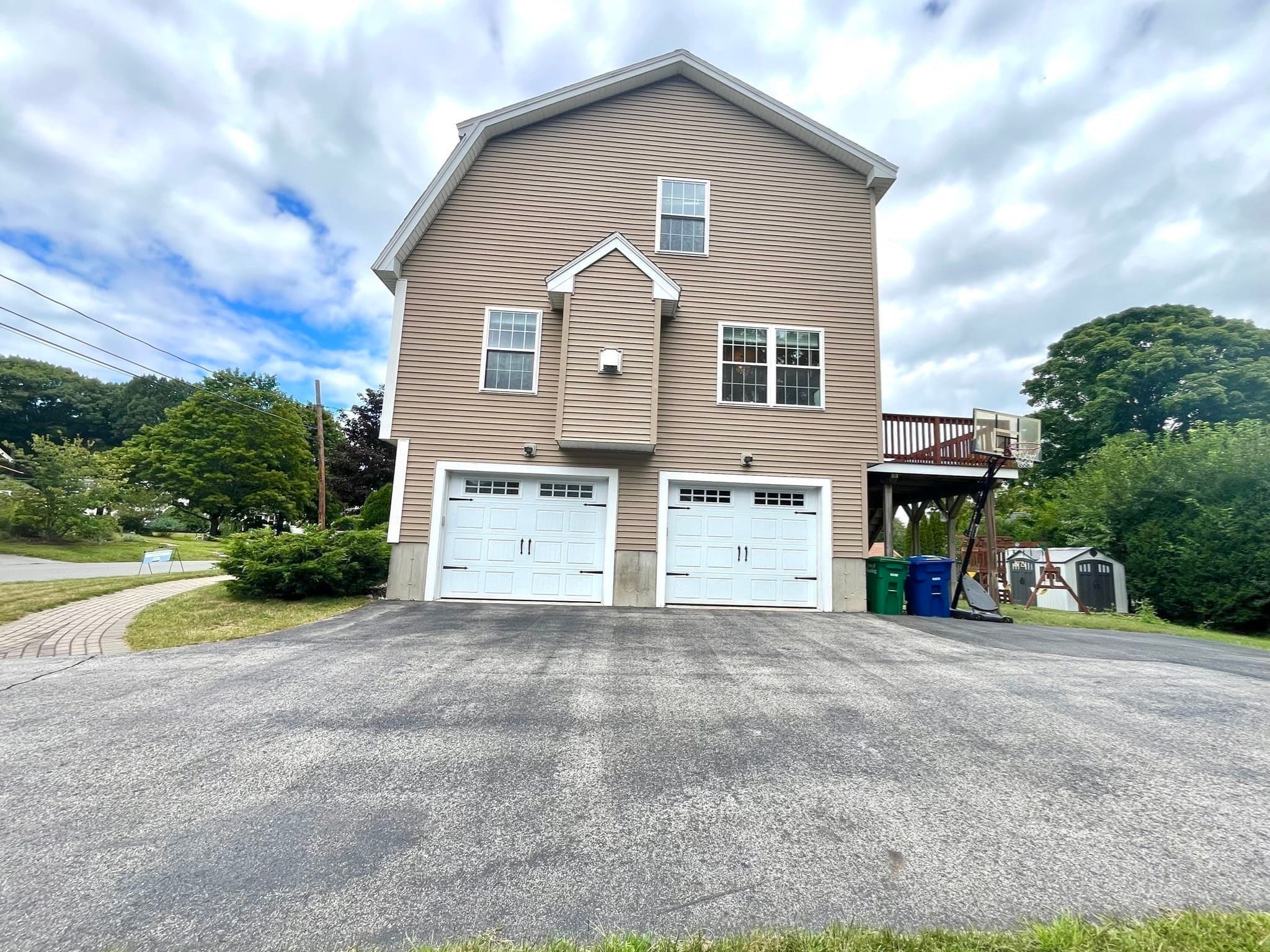 Single Family Residence at 33 Belmont St, Reading MA 01867, Reading, photo 24 of 26