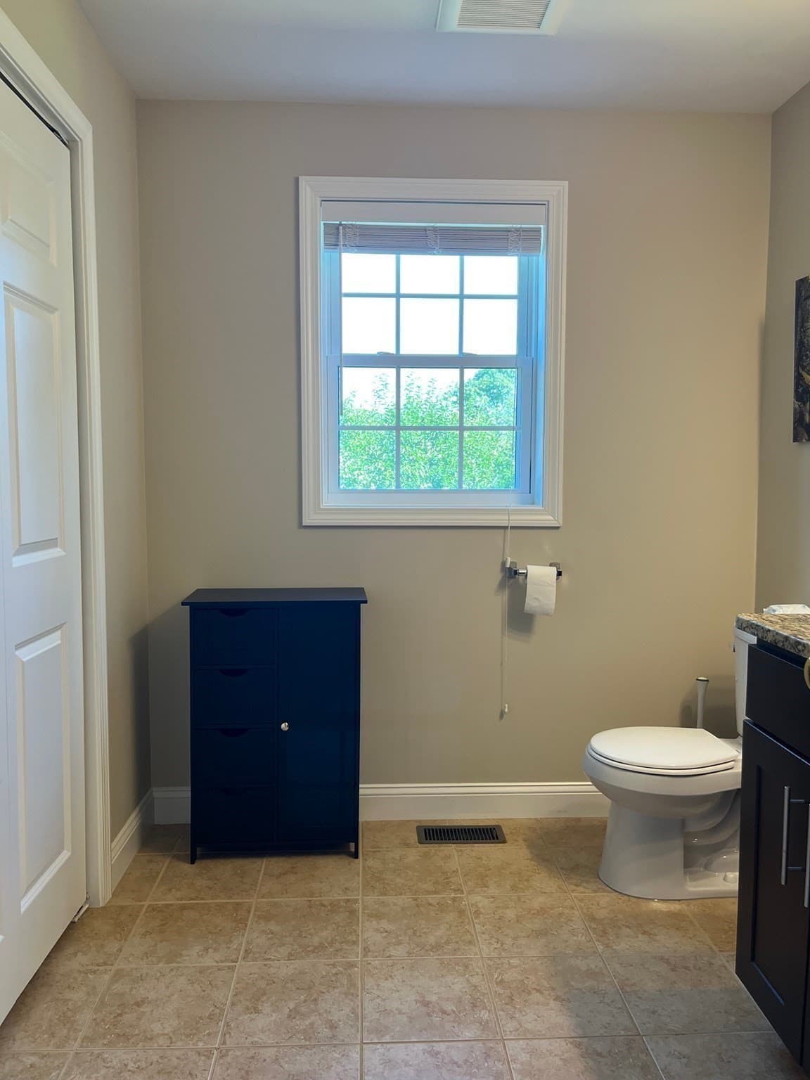 Single Family Residence at 33 Belmont St, Reading MA 01867, Reading, photo 10 of 26