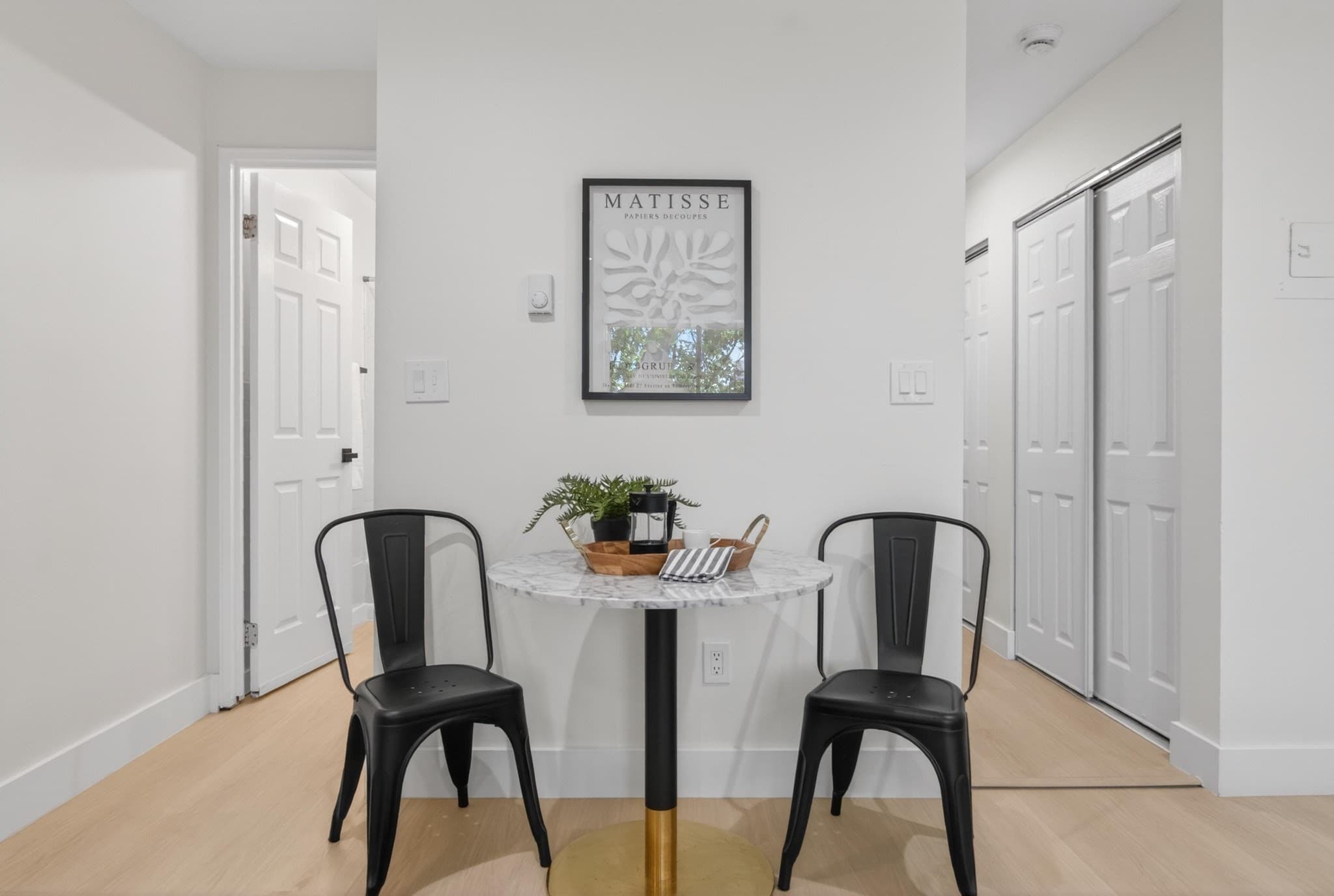 Condominium at 27 Gordon St # 305, Framingham MA 01702, Framingham, photo 2 of 13