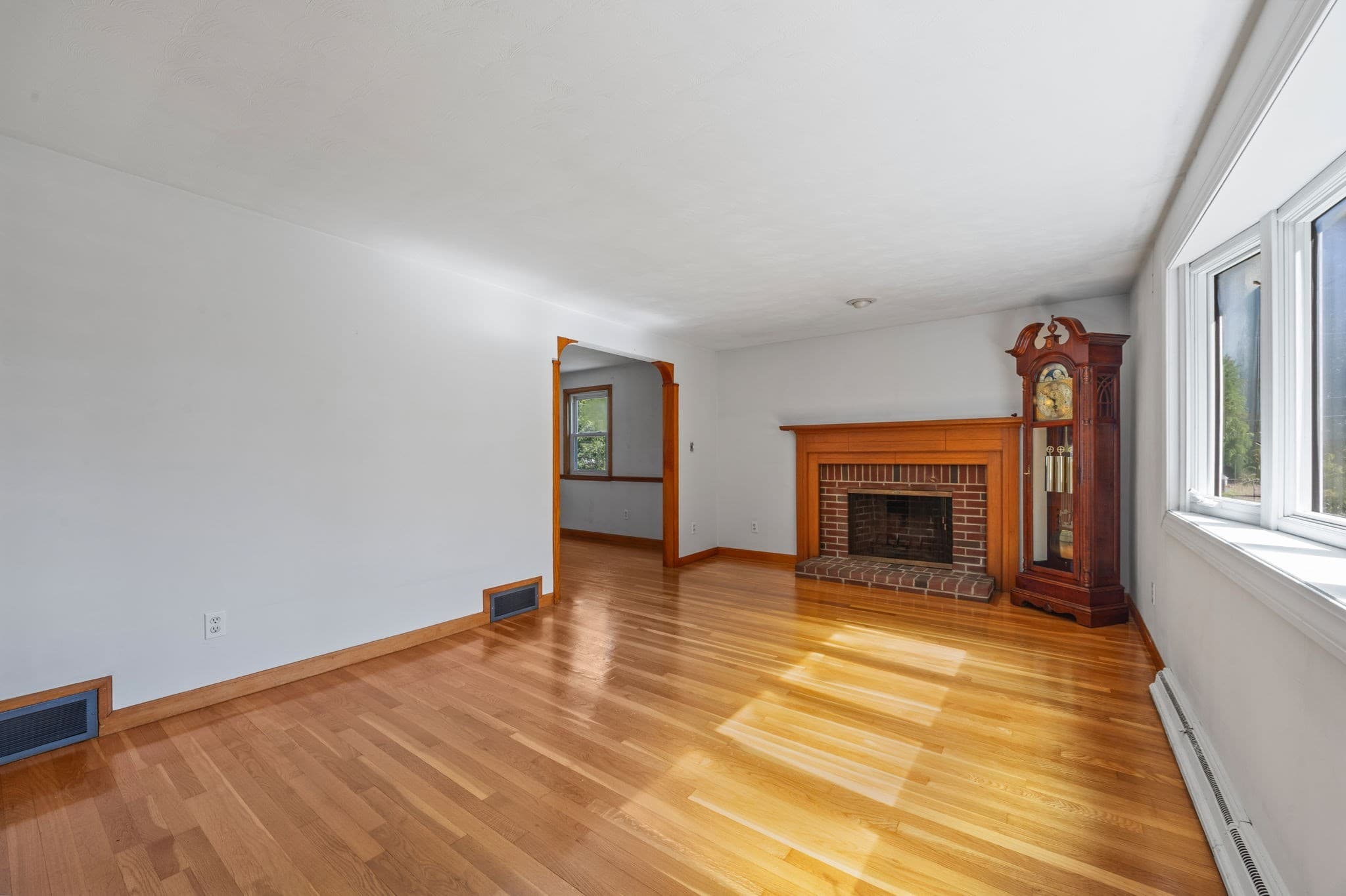 Single Family Residence at 12 Third St, Saugus MA 01906, photo 4 of 26