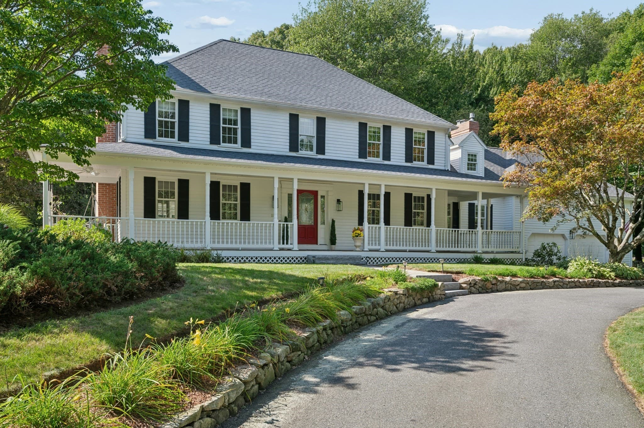 Single Family Residence at 11 Dicarlo Rd, Hopkinton MA 01748, Hopkinton, photo 2 of 41