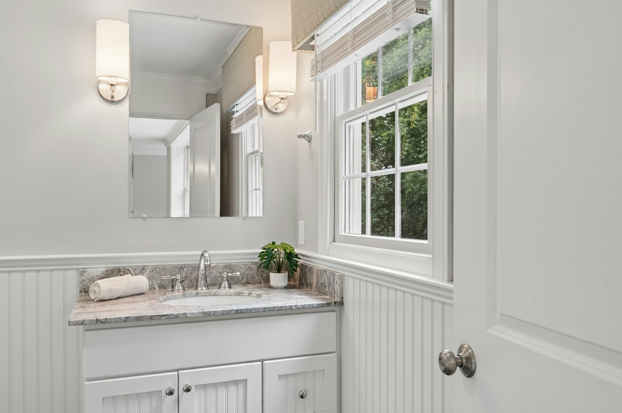 Single Family Residence at 11 Dicarlo Rd, Hopkinton MA 01748, Hopkinton, photo 22 of 41