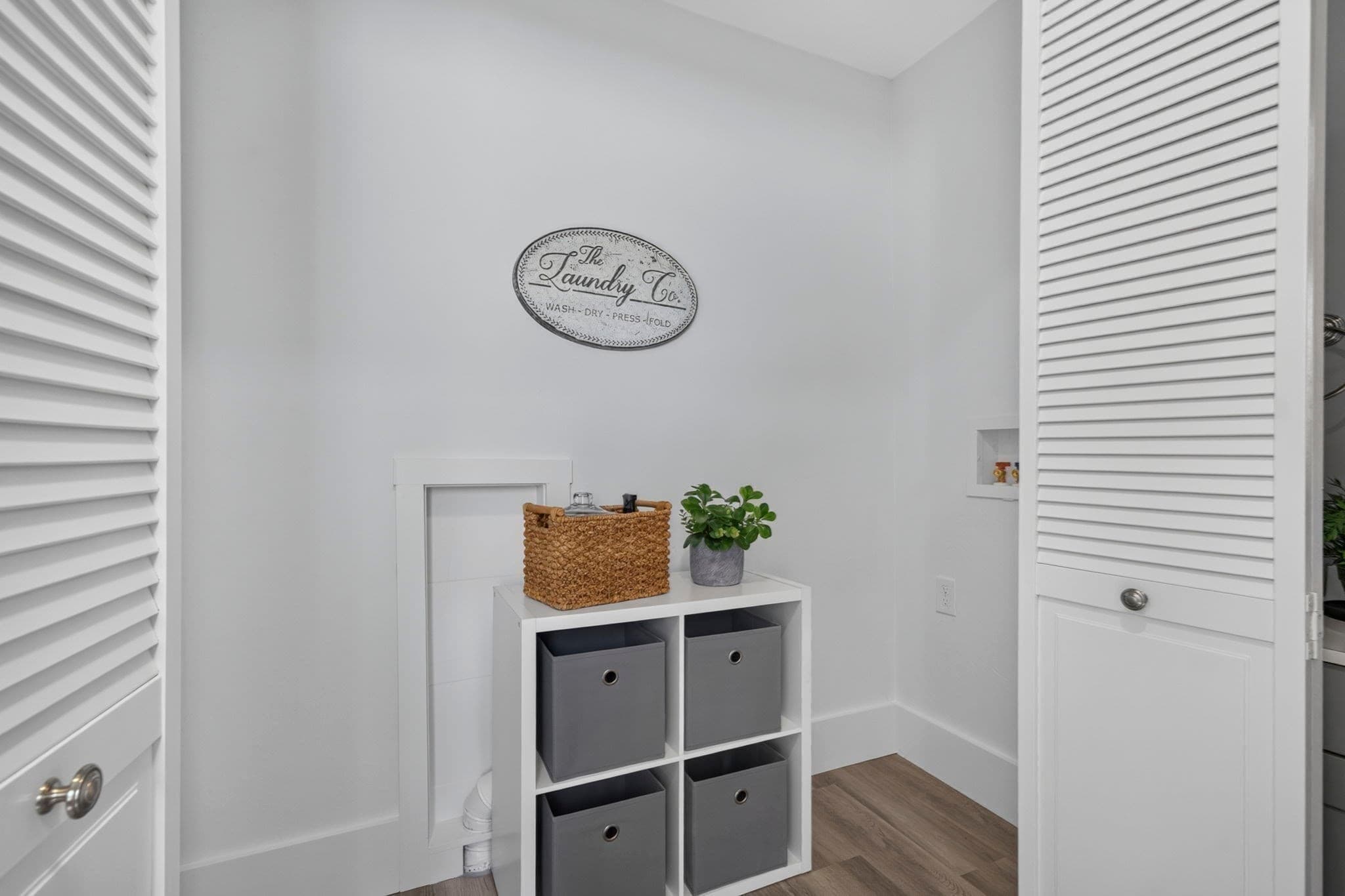 Single Family Residence at 43 Laurel St, Clinton MA 01510, Clinton, photo 19 of 40