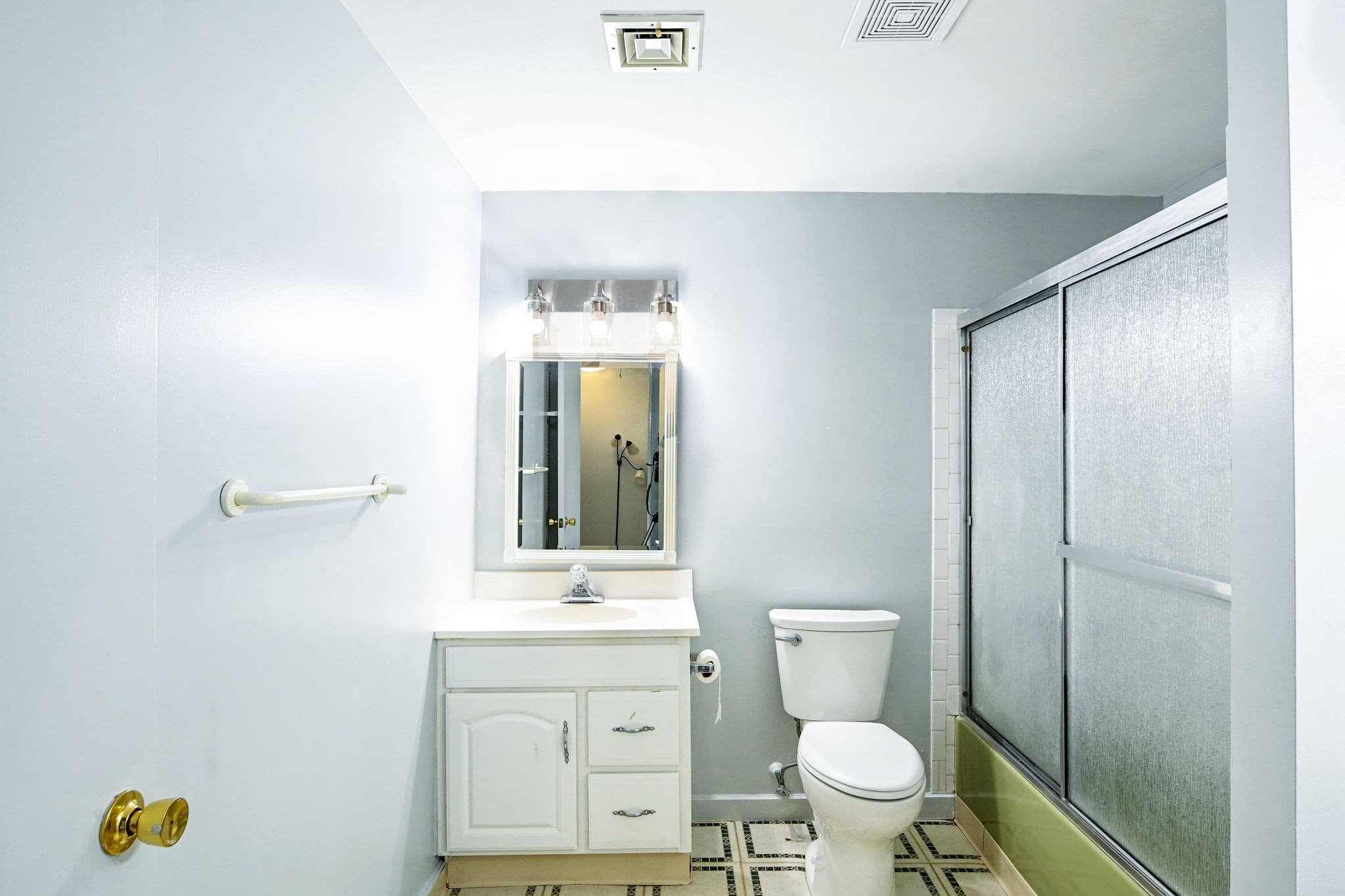 Condominium at 29 Surrey Ln # 29, Bourne MA 02532, Bourne, photo 23 of 25