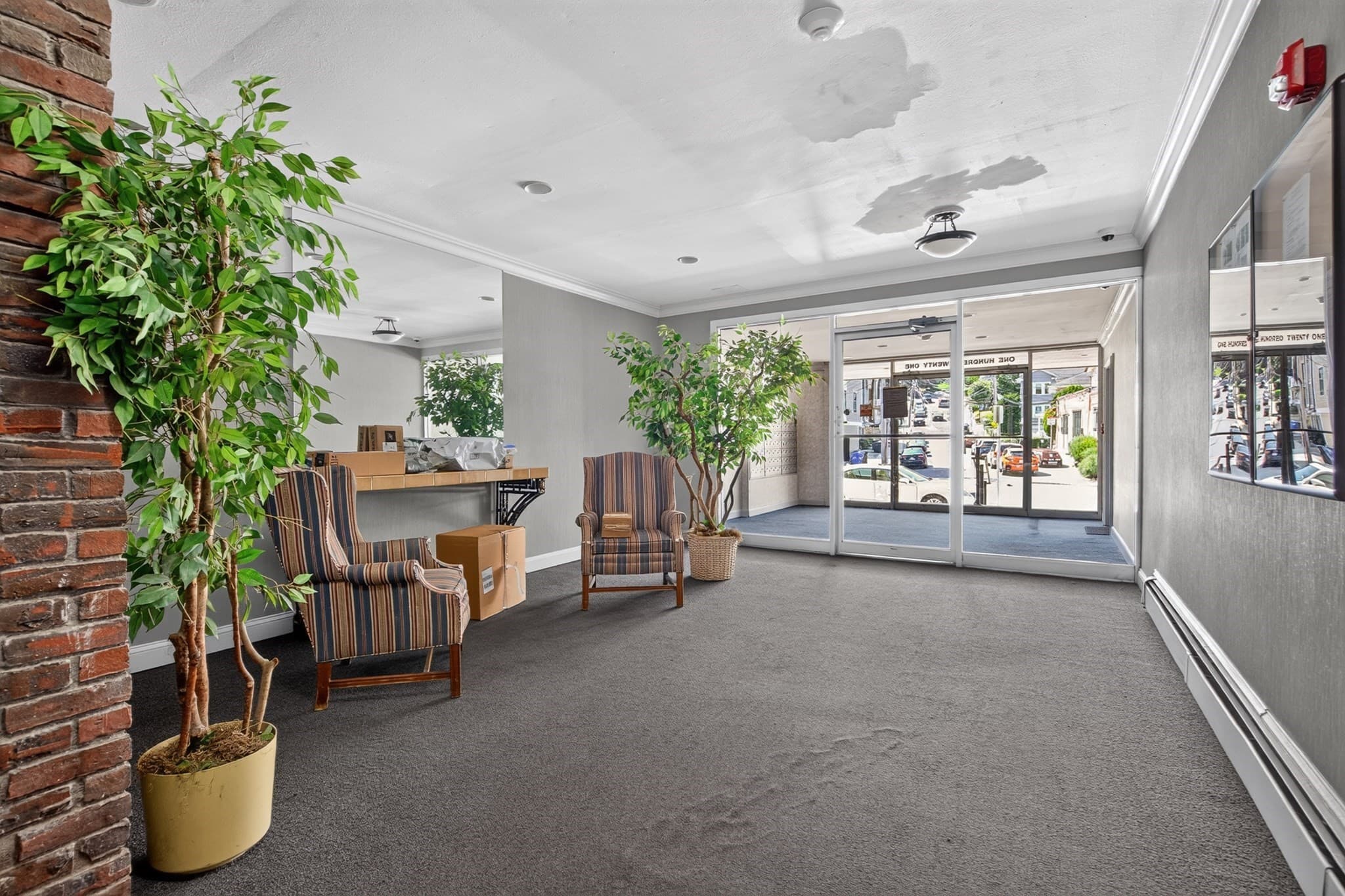 Condominium at 121 Tremont St # C6, Boston MA 02135, photo 3 of 33