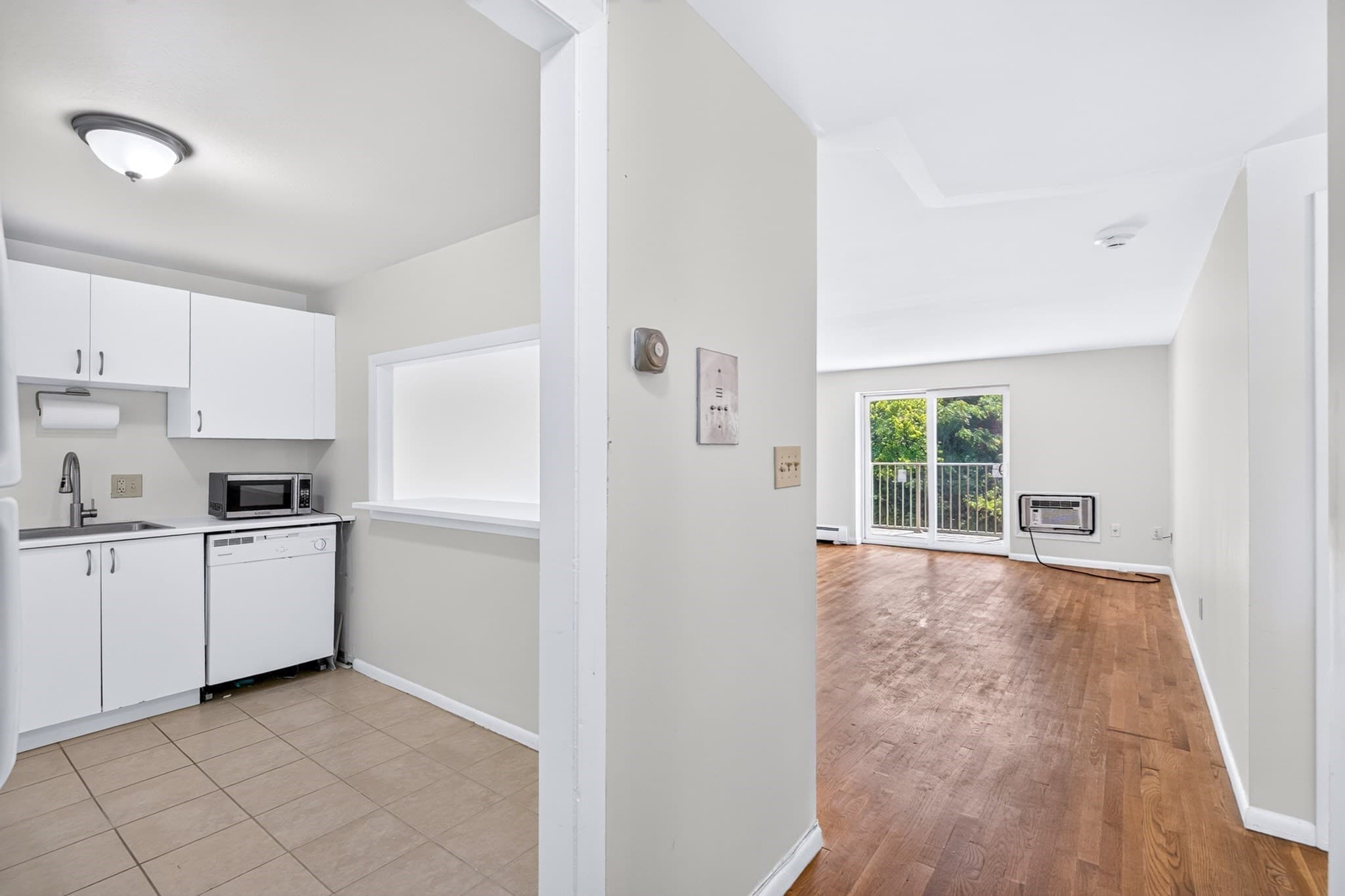 Condominium at 121 Tremont St # C6, Boston MA 02135, photo 5 of 33