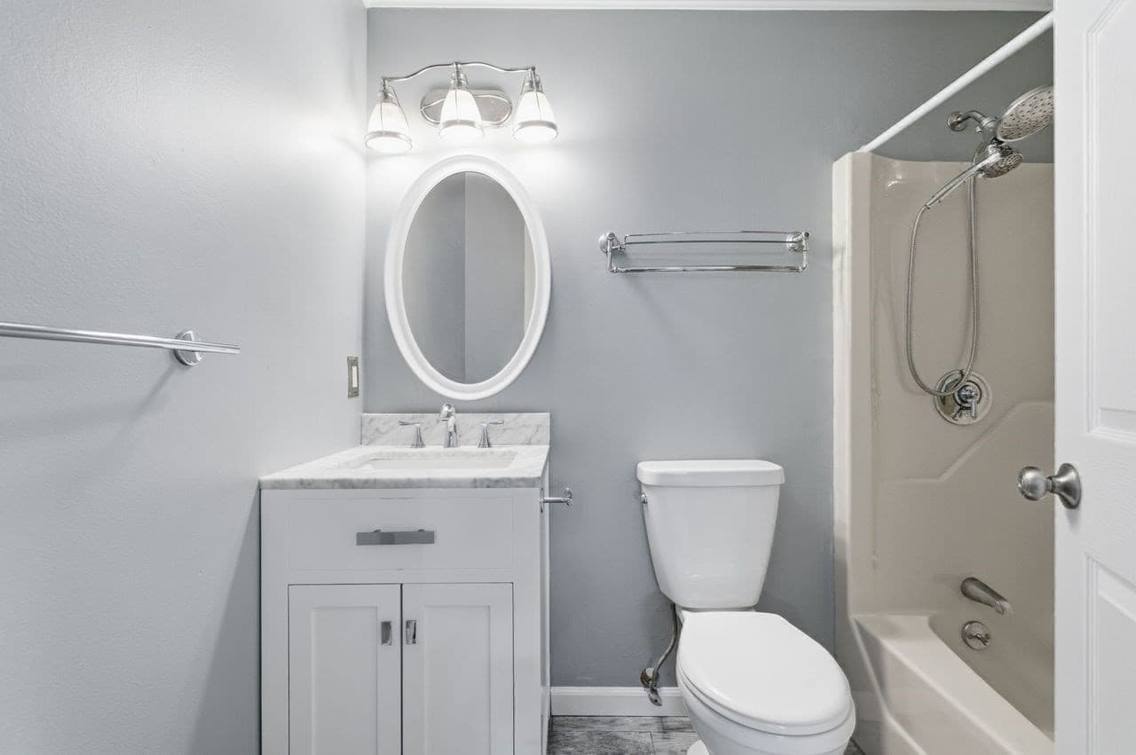 Condominium at 1 Carey Circle # 202, Revere MA 02151, Revere, photo 23 of 28