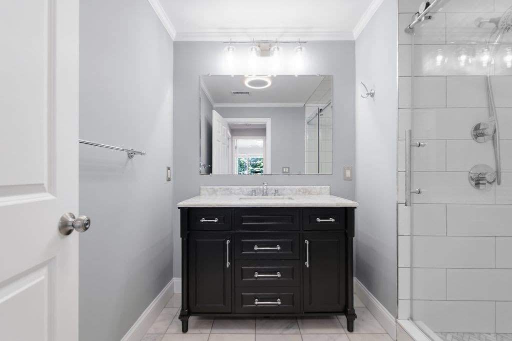 Condominium at 1 Carey Circle # 202, Revere MA 02151, Revere, photo 22 of 28