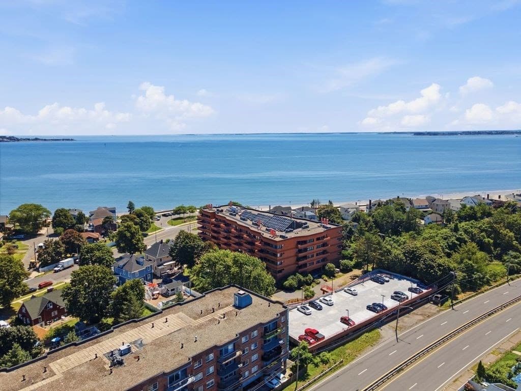 1 Carey Circle # 202, Revere MA 02151
