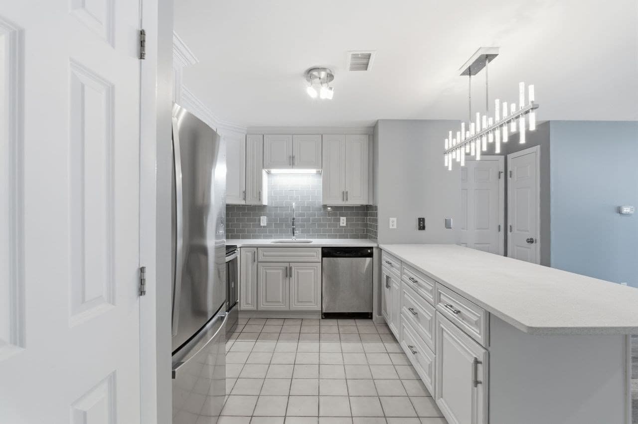 Condominium at 1 Carey Circle # 202, Revere MA 02151, Revere, photo 9 of 28