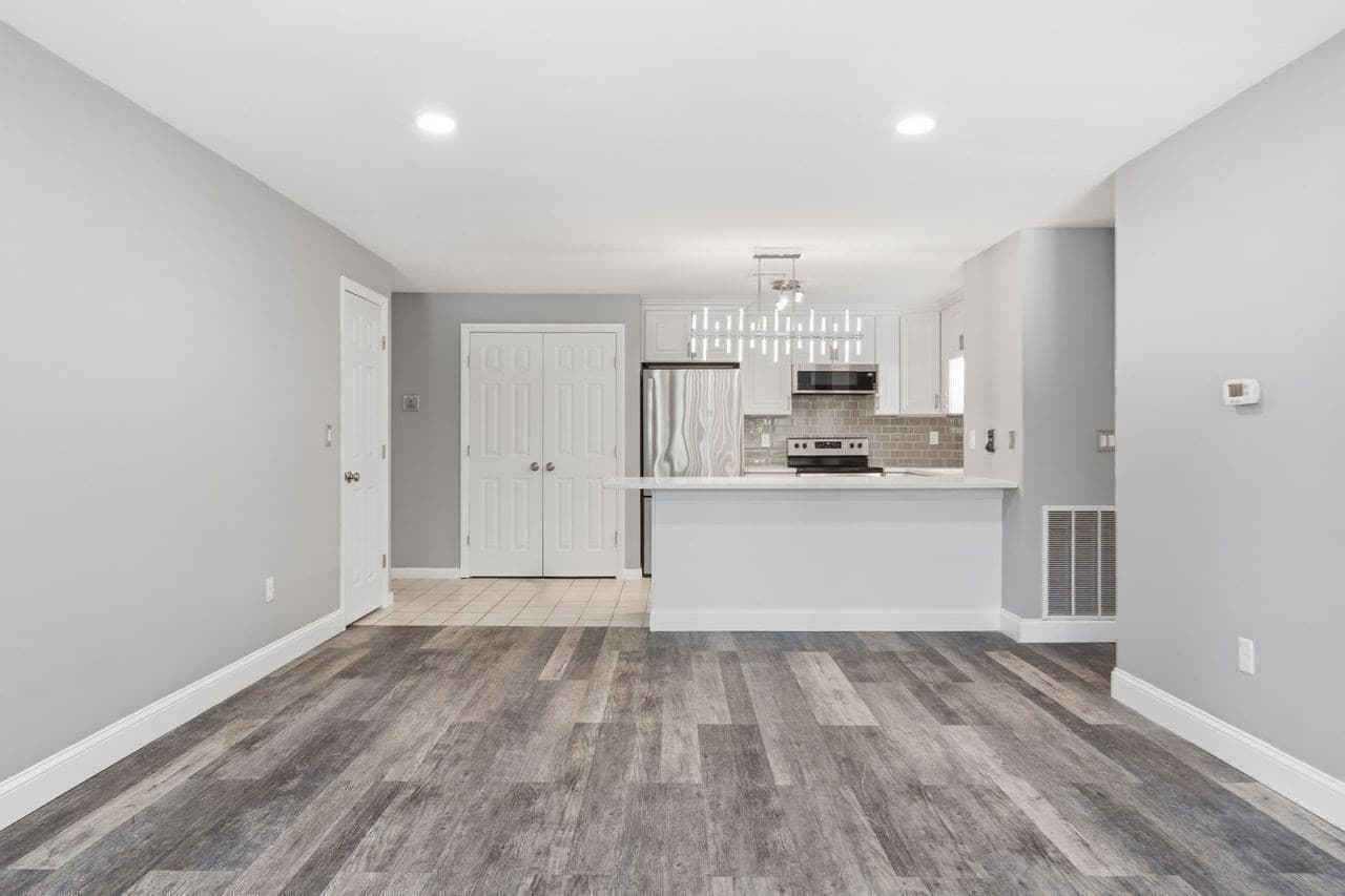 Condominium at 1 Carey Circle # 202, Revere MA 02151, Revere, photo 10 of 28
