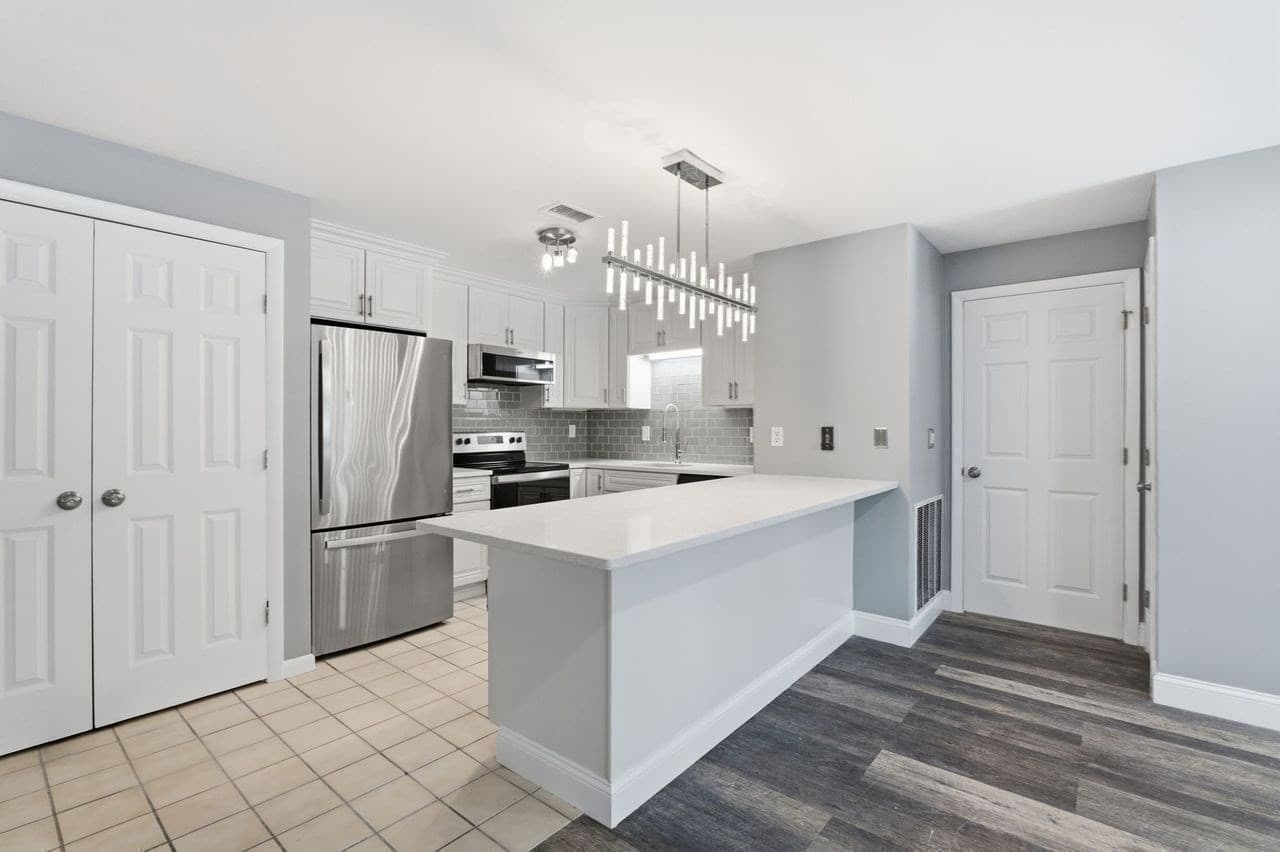 Condominium at 1 Carey Circle # 202, Revere MA 02151, Revere, photo 8 of 28