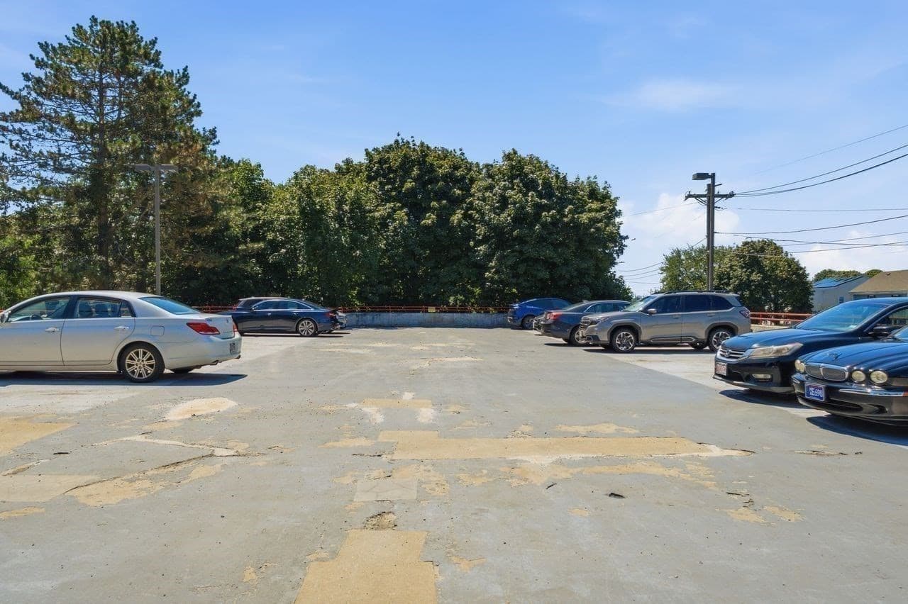 Condominium at 1 Carey Circle # 202, Revere MA 02151, Revere, photo 25 of 28