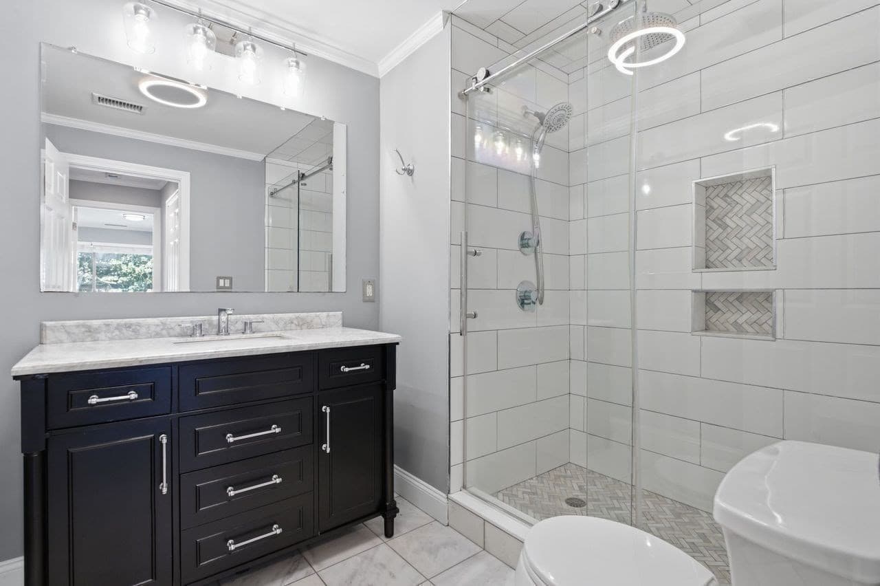 Condominium at 1 Carey Circle # 202, Revere MA 02151, Revere, photo 21 of 28