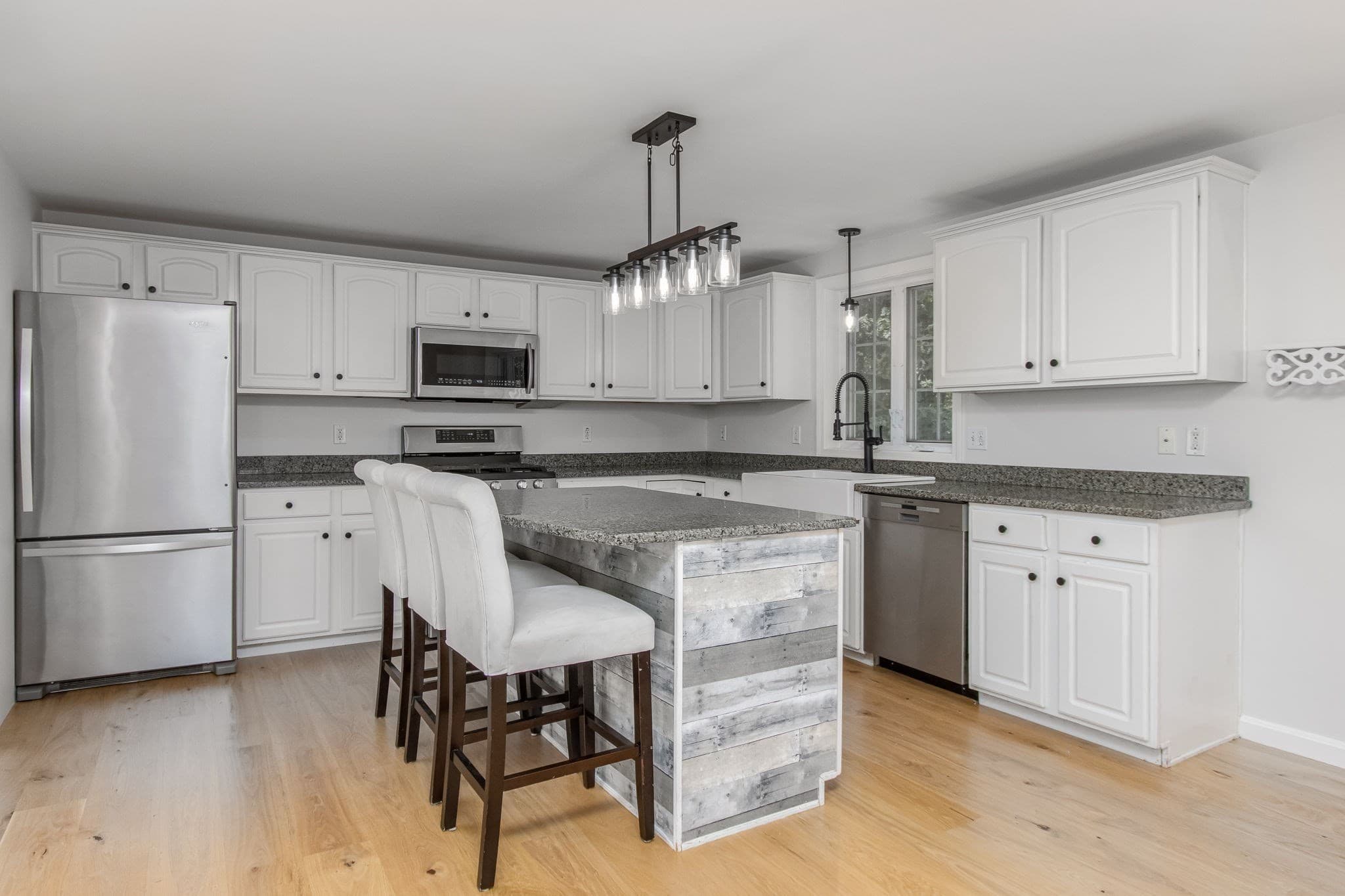Single Family Residence at 197 Mill Street, Groton MA 01450, Groton, photo 8 of 42