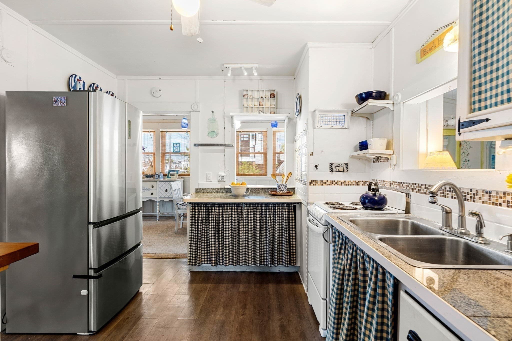 Single Family Residence at 9 58th St, Newburyport MA 01950, Newburyport, photo 12 of 33