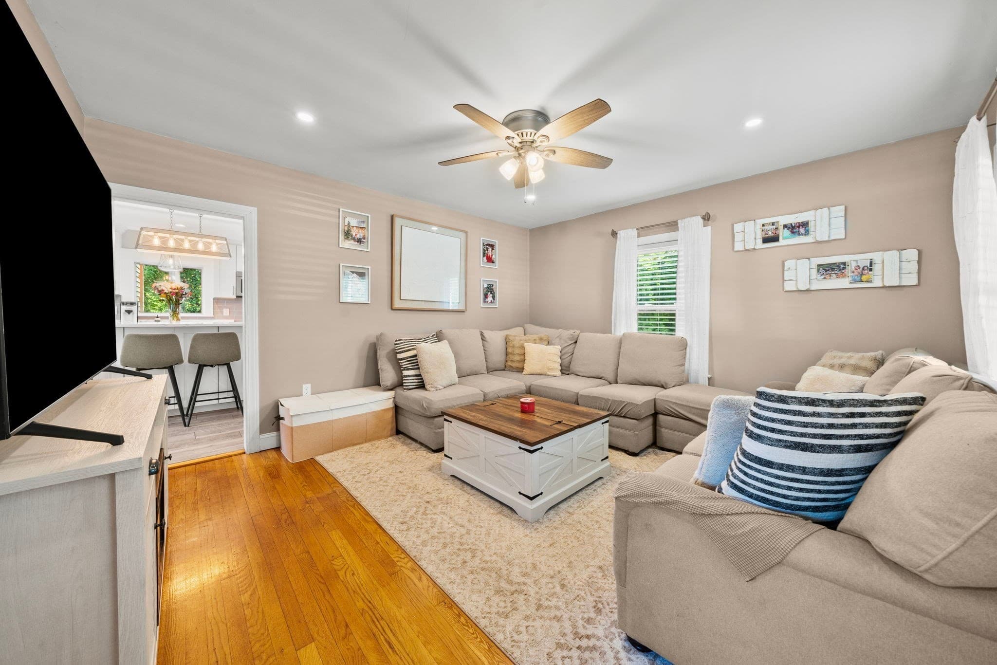 Single Family Residence at 119 Spring St, Rockland MA 02370, Rockland, photo 17 of 34
