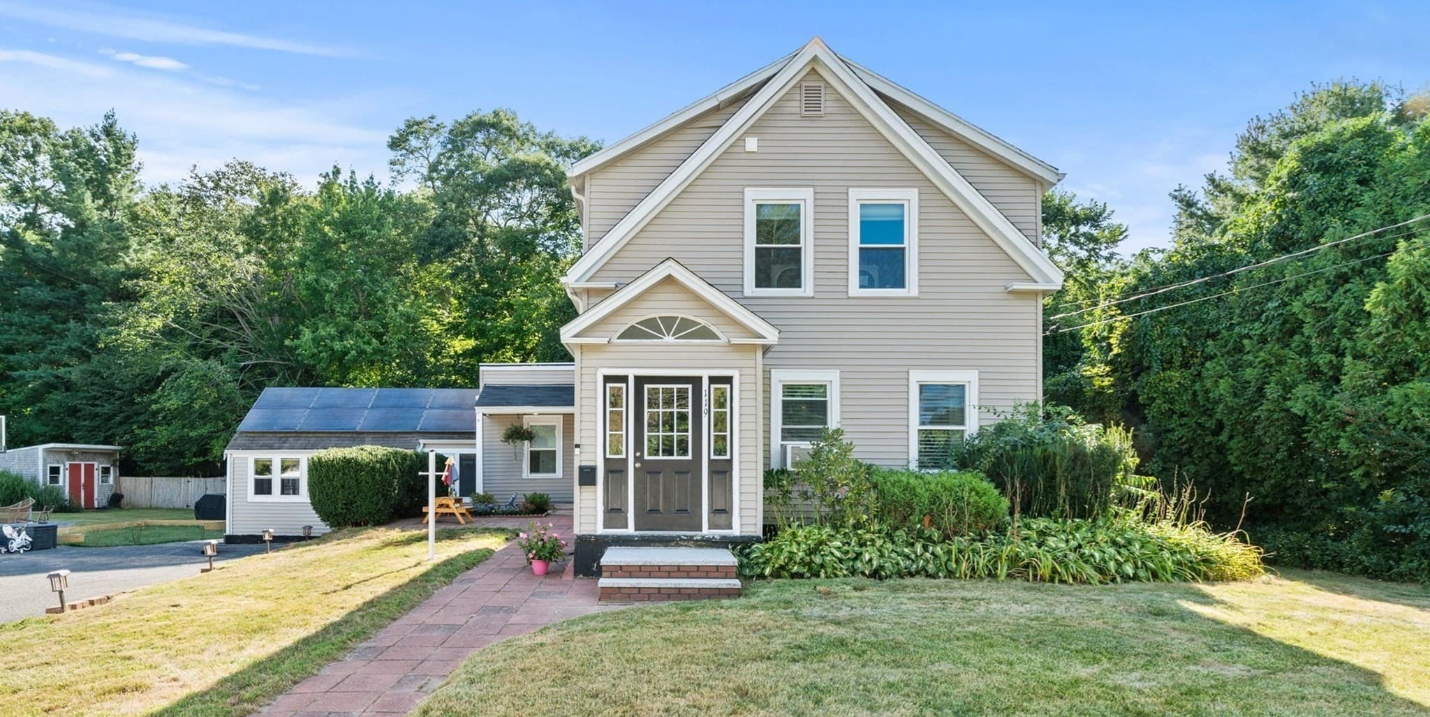 119 Spring St, Rockland MA 02370