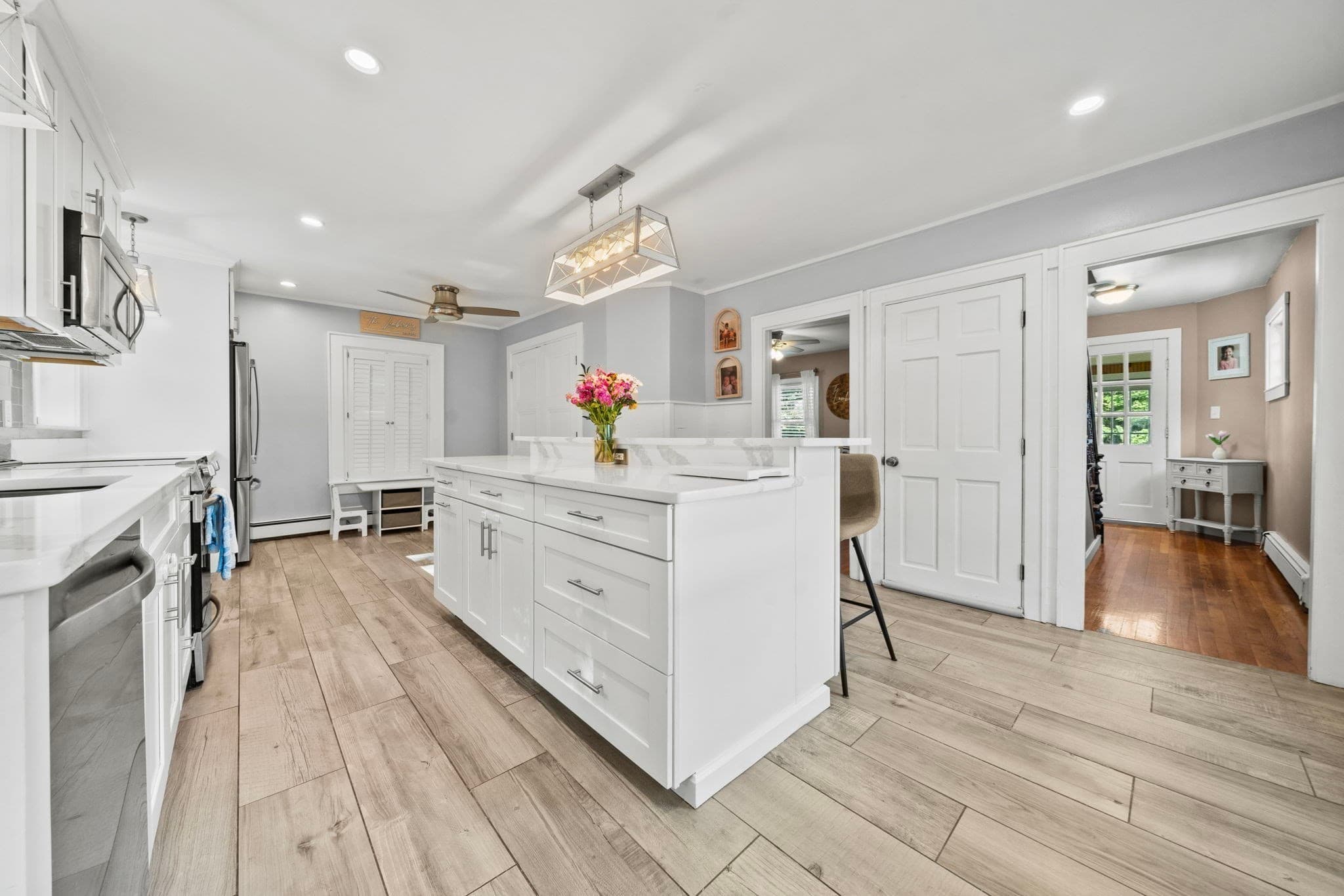 Single Family Residence at 119 Spring St, Rockland MA 02370, Rockland, photo 10 of 34