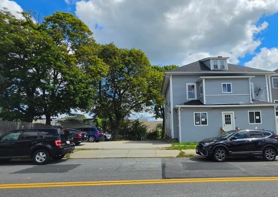 Multi Family at 56 Plantation St, Worcester MA 01604, Worcester, photo 10 of 11