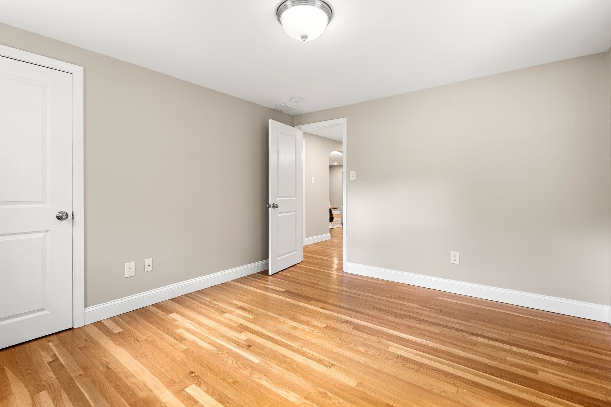 Single Family Residence at 108 Westford, Chelmsford MA 01824, photo 16 of 40