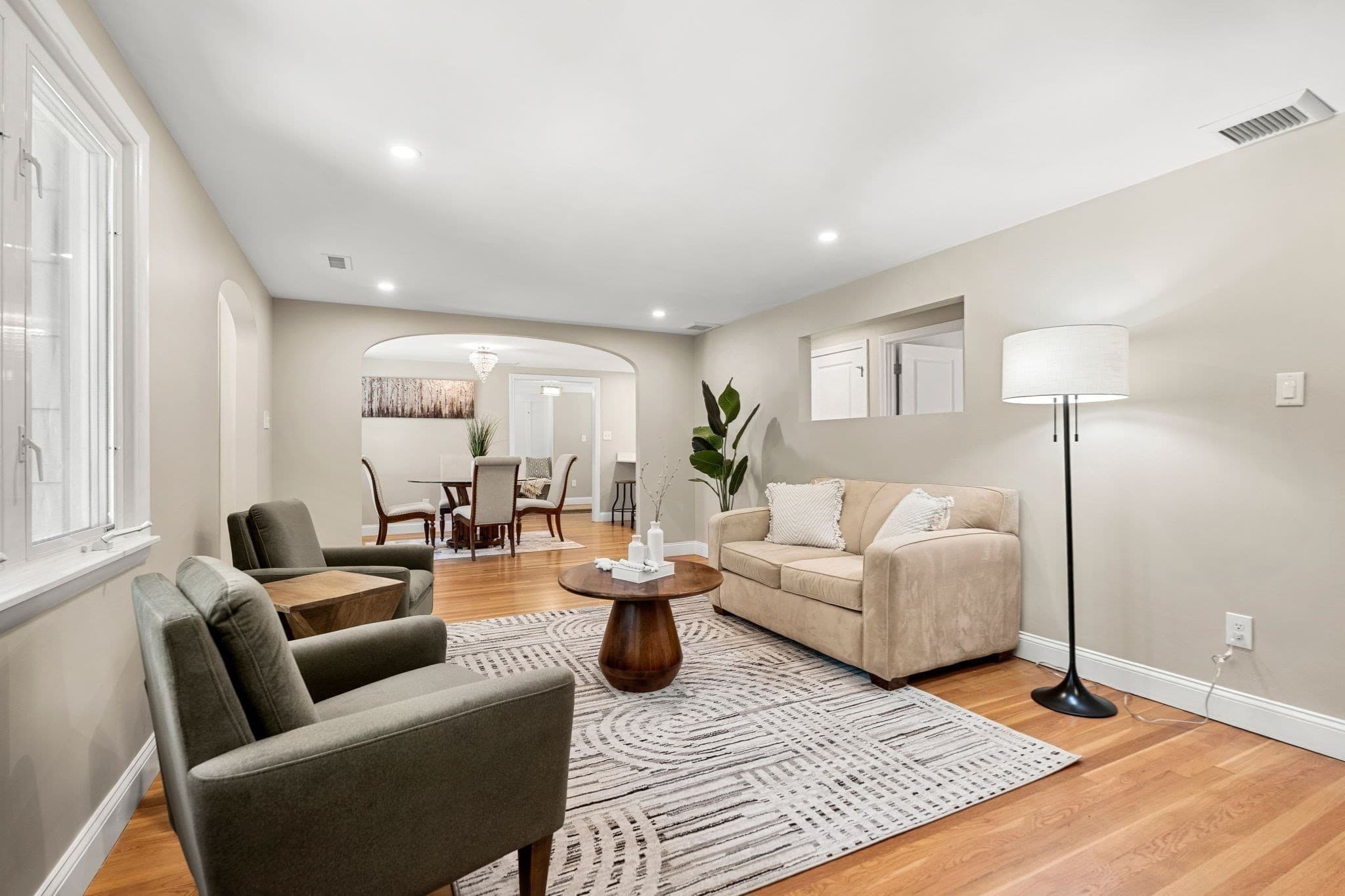 Single Family Residence at 108 Westford, Chelmsford MA 01824, photo 10 of 40