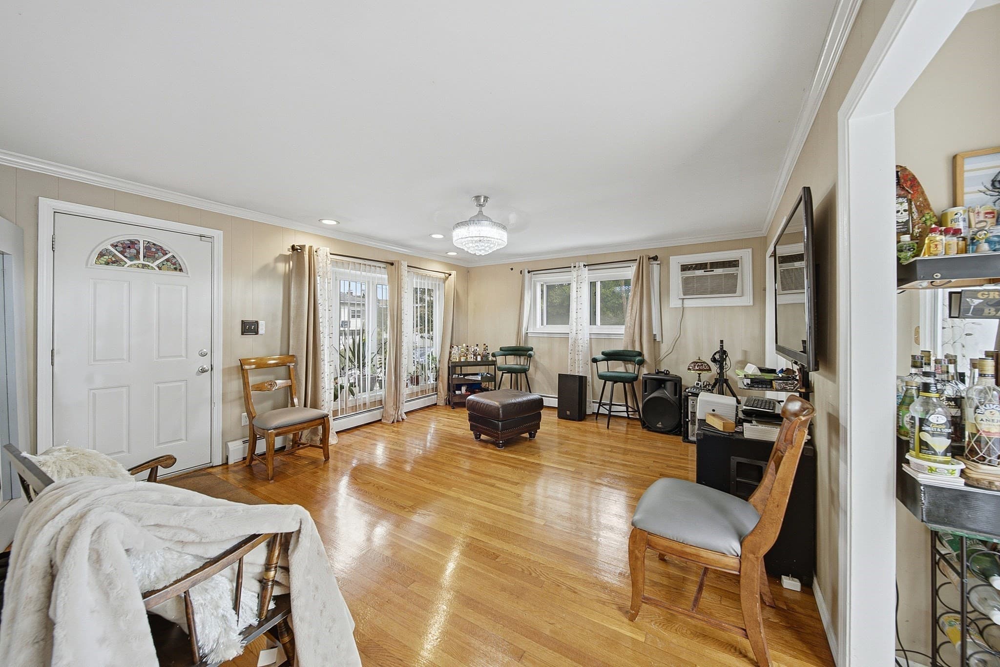 Single Family Residence at 120 Leroy Ave, Lawrence MA 01841, Lawrence, photo 6 of 29