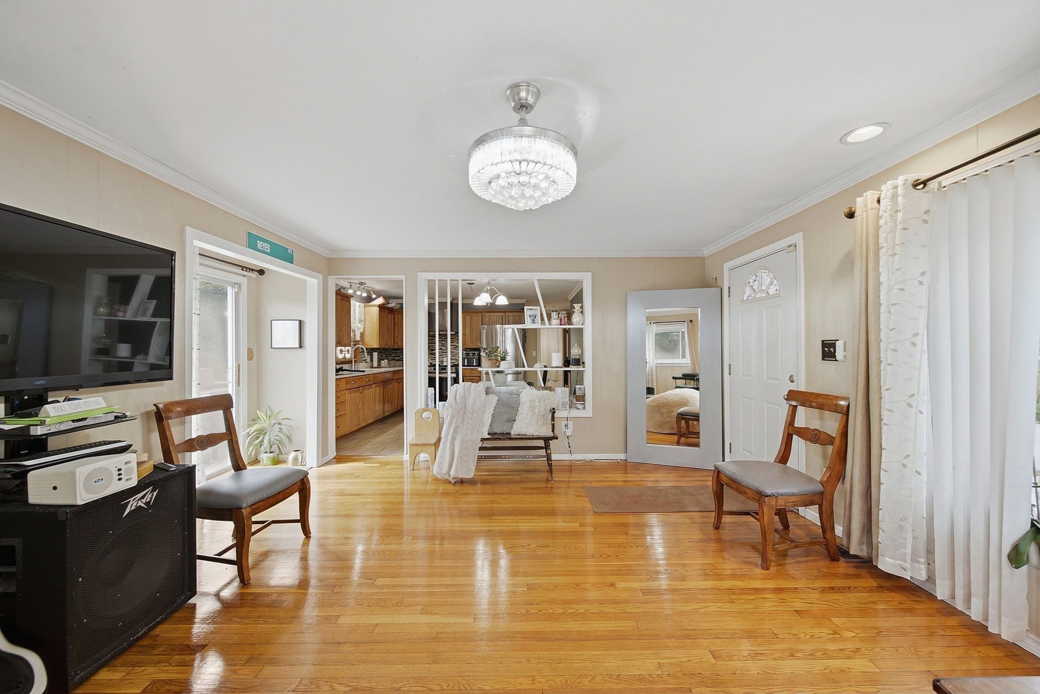 Single Family Residence at 120 Leroy Ave, Lawrence MA 01841, Lawrence, photo 7 of 29