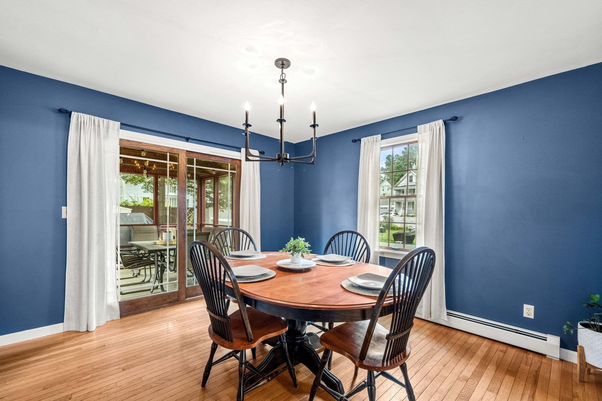 Single Family Residence at 21 Chester St, Amesbury MA 01913, Amesbury, photo 7 of 28