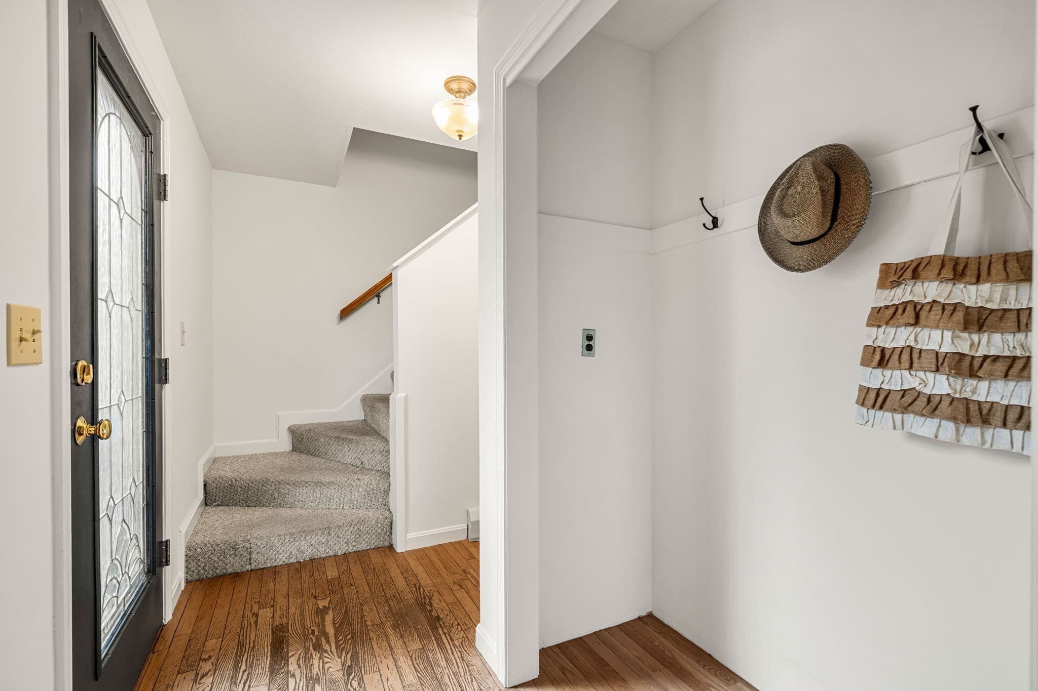 Single Family Residence at 21 Chester St, Amesbury MA 01913, Amesbury, photo 14 of 28