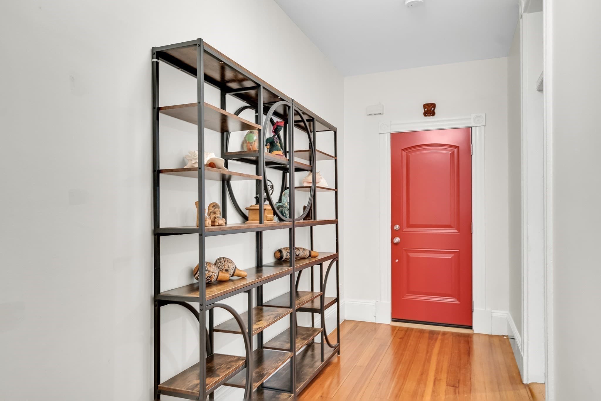 Condominium at 124 Chestnut St # 1, Brookline MA 02445, Brookline, photo 13 of 27