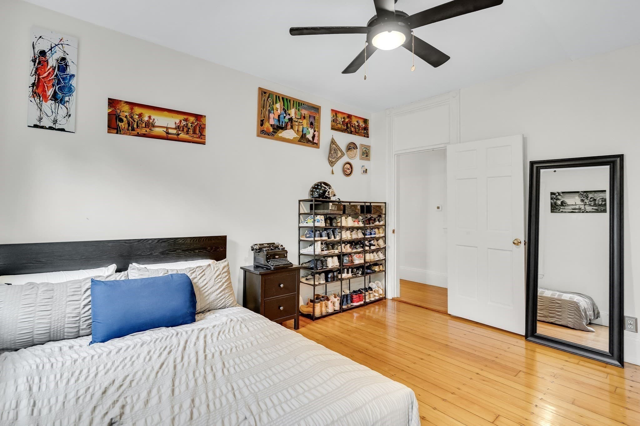 Condominium at 124 Chestnut St # 1, Brookline MA 02445, Brookline, photo 19 of 27