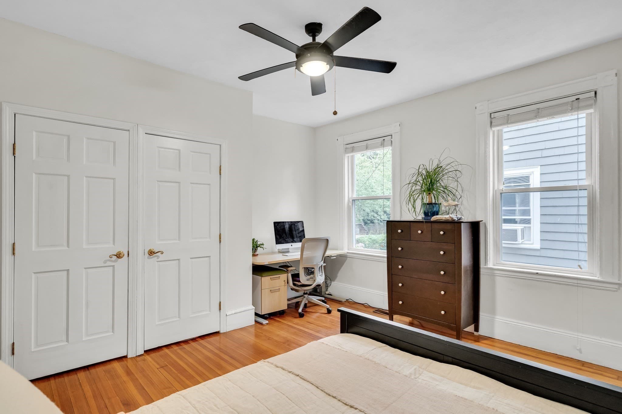 Condominium at 124 Chestnut St # 1, Brookline MA 02445, Brookline, photo 4 of 27