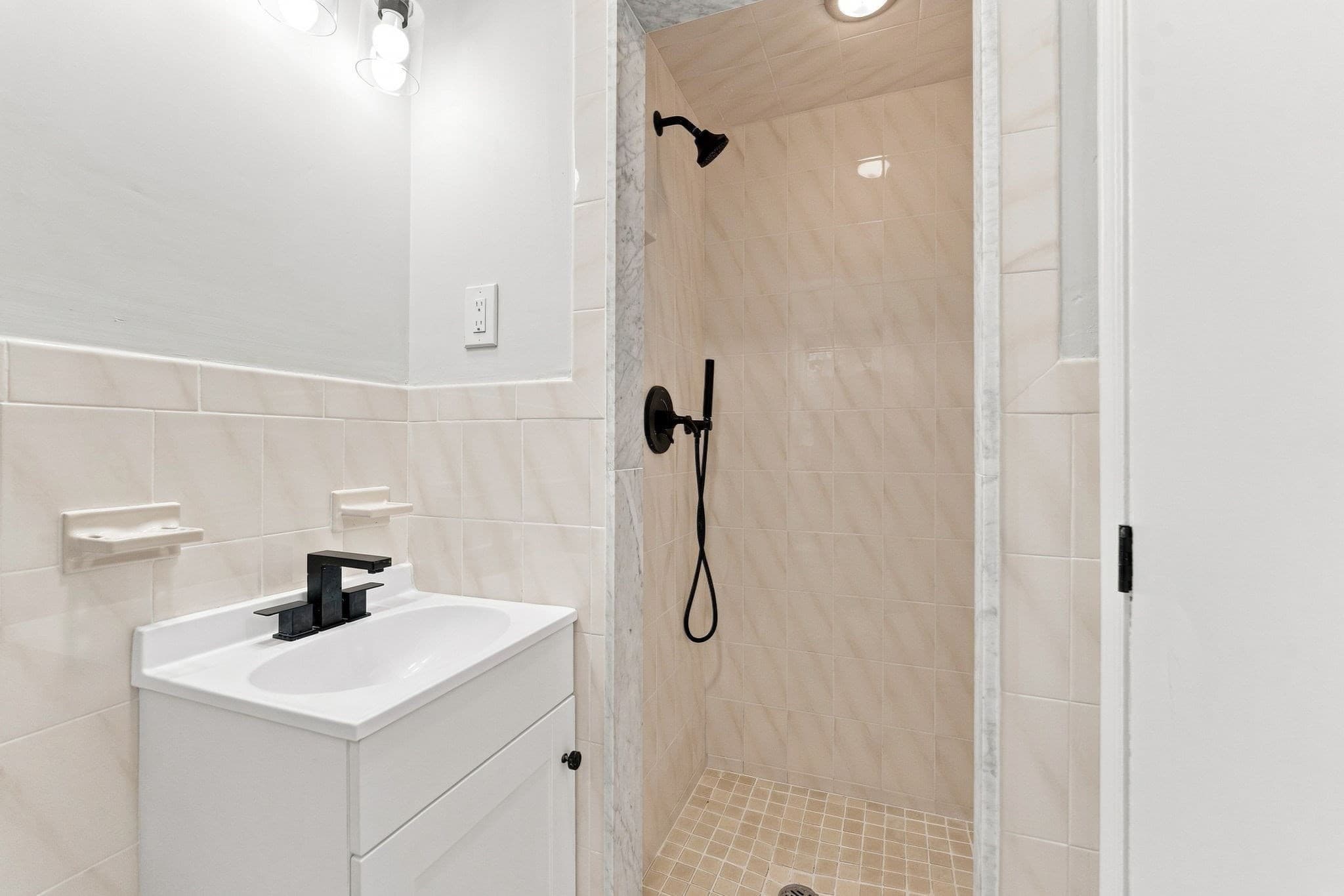 Single Family Residence at 9 Pavia Place, Framingham MA 01702, Framingham, photo 21 of 42
