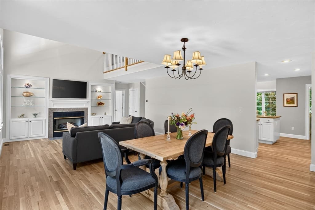Single Family Residence at 28 Longshank Cir, Falmouth MA 02536, Falmouth, photo 15 of 31