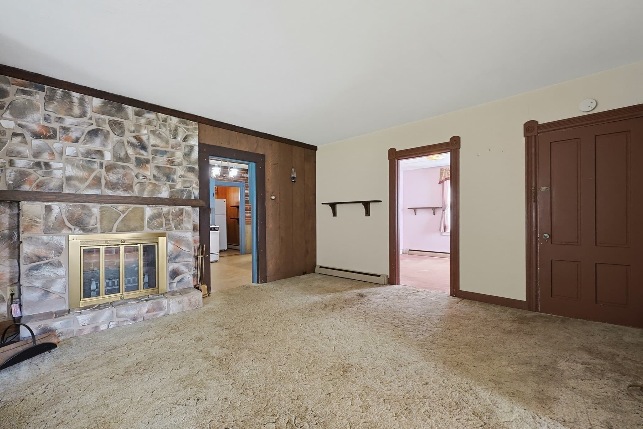 Single Family Residence at 19 Irving St, Spencer MA 01562, Spencer, photo 12 of 35