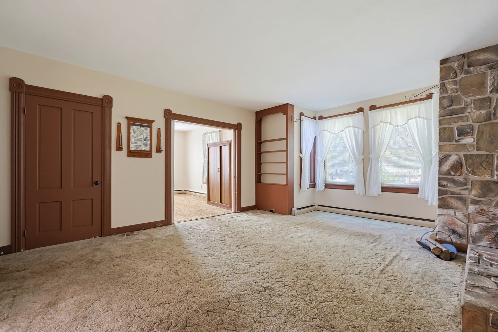 Single Family Residence at 19 Irving St, Spencer MA 01562, Spencer, photo 14 of 35