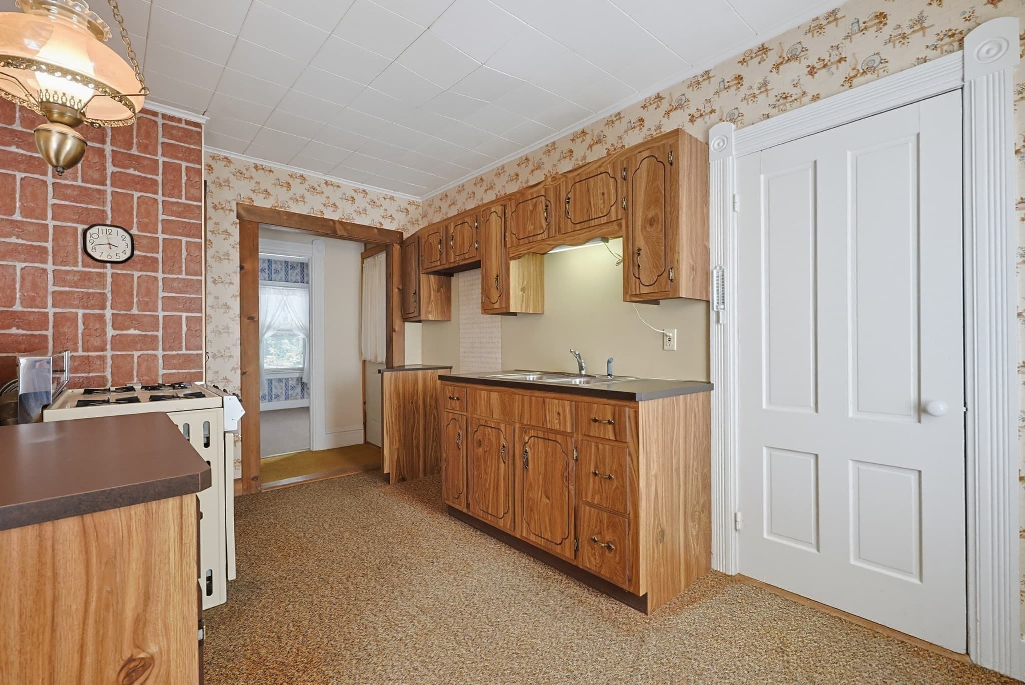 Single Family Residence at 19 Irving St, Spencer MA 01562, Spencer, photo 21 of 35