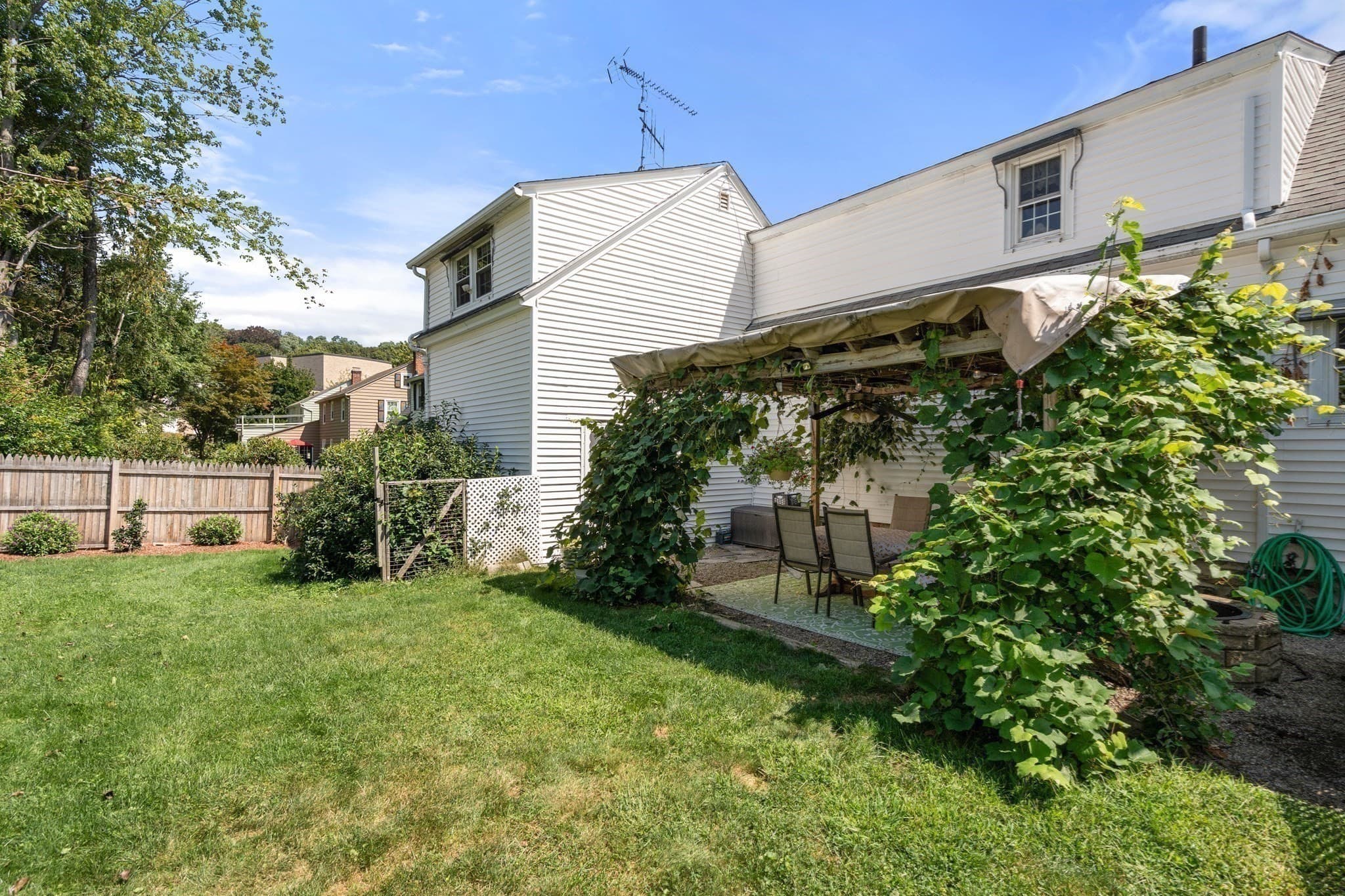Single Family Residence at 8 Cardinal, Worcester MA 01602, Worcester, photo 29 of 38