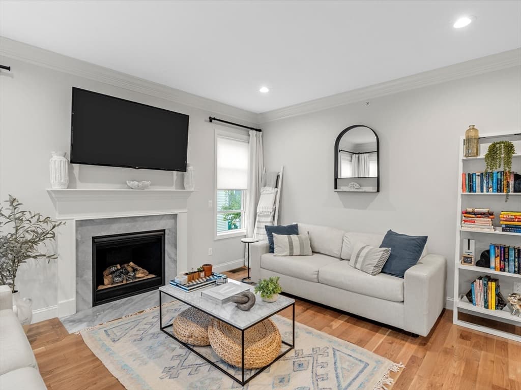 Single Family Residence at 7 Sunflower Way, Plymouth MA 02360, Plymouth, photo 13 of 31